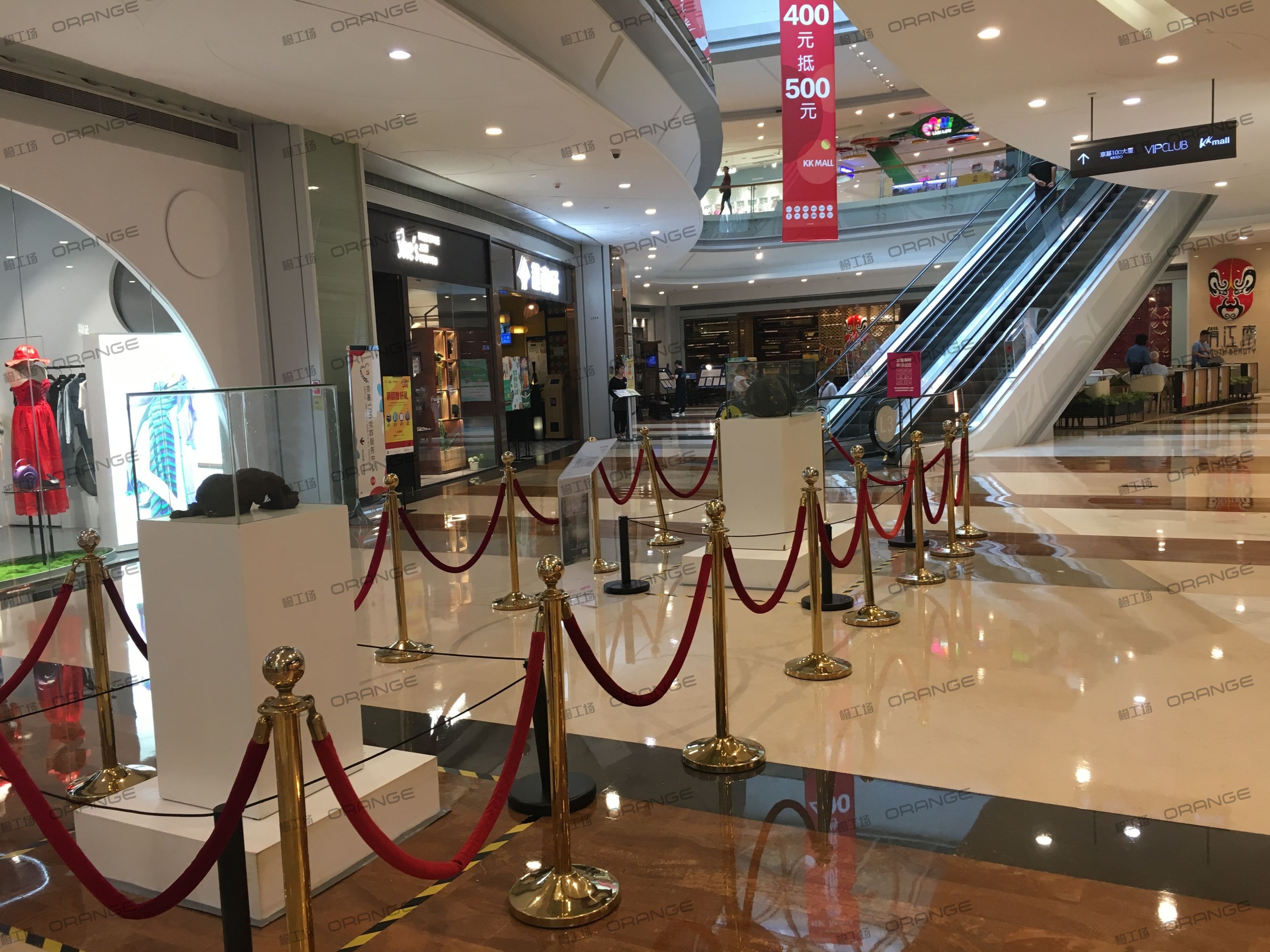 深圳京基百纳空间（KK MALL）-室内三层南侧扶梯前4