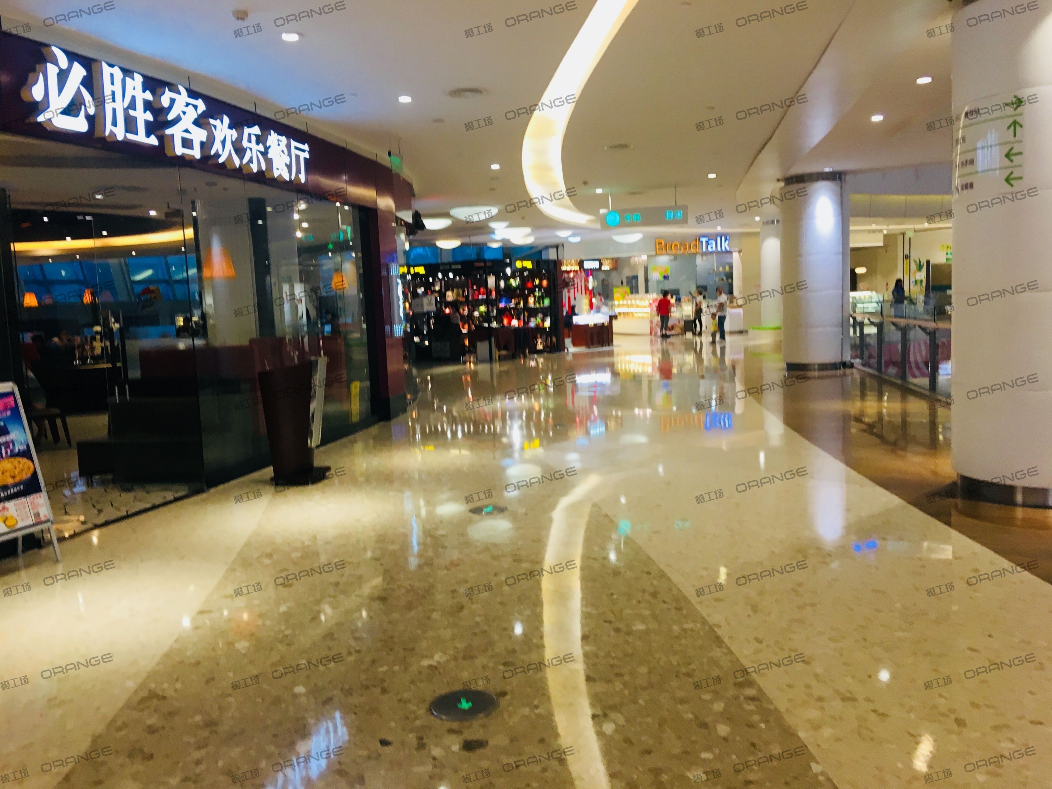 深圳星河COCO park（龙岗店）-室内二层中庭环廊东南侧4