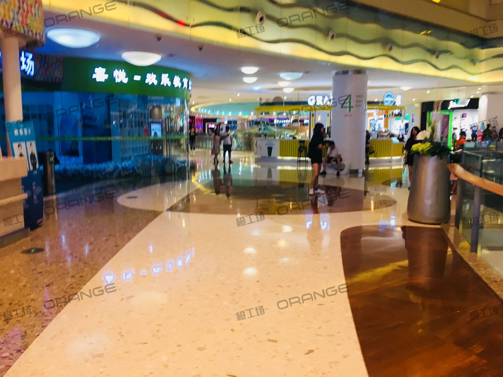 深圳星河COCO park（龙岗店）-室内四层中庭环廊东南侧1