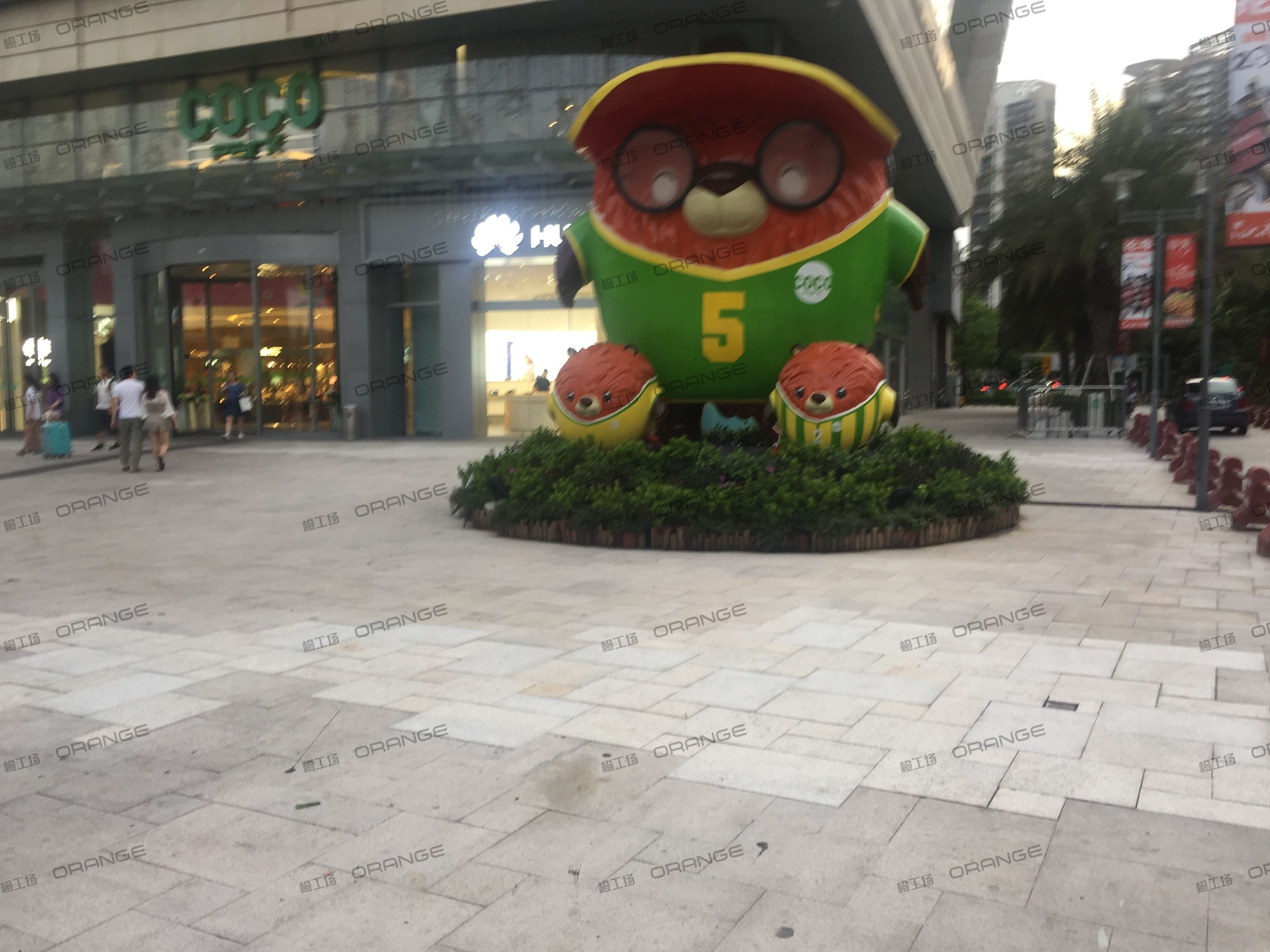 深圳星河COCO park（龙岗店）-室外东北门前二4