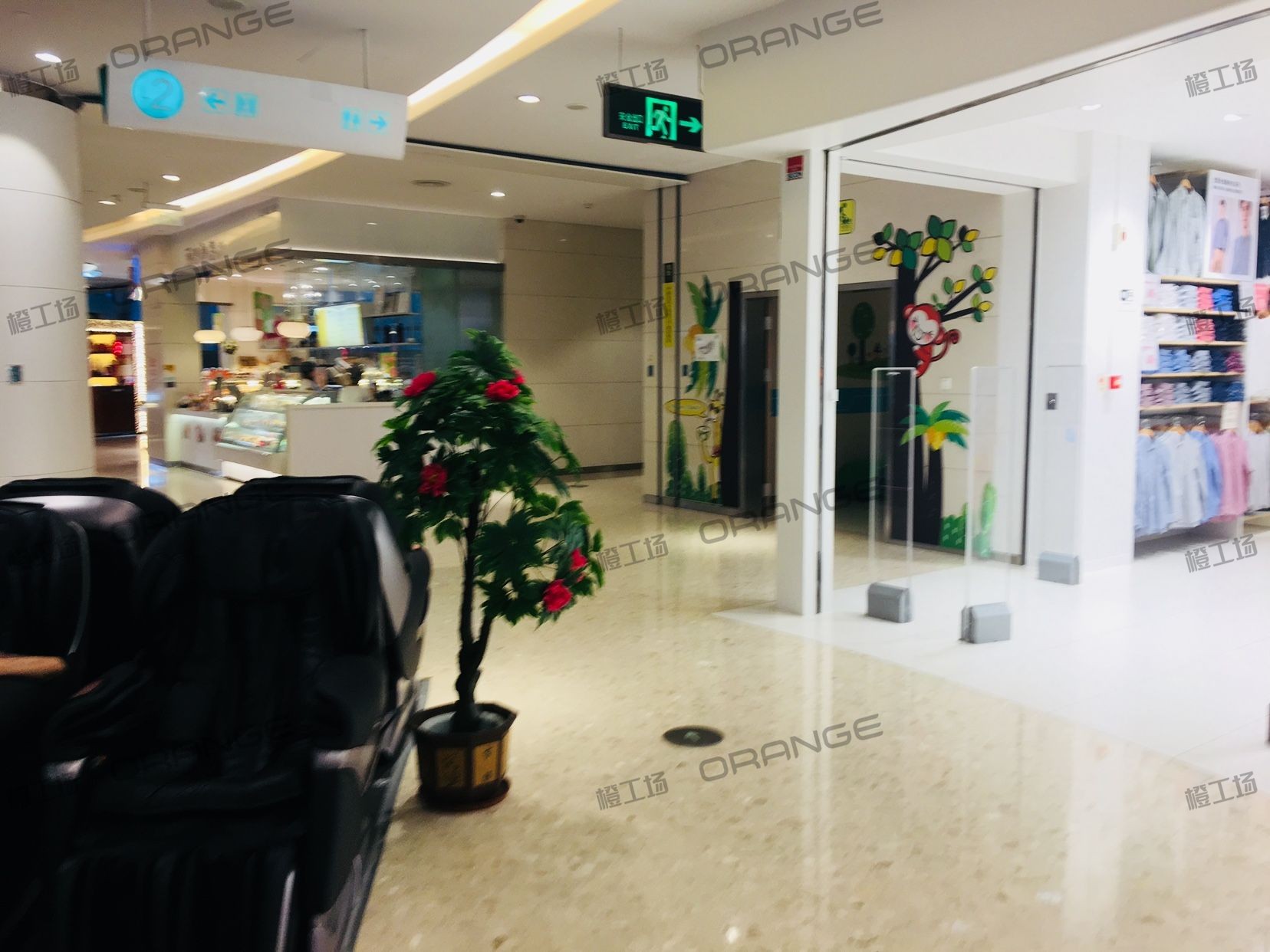 深圳星河COCO park（龙岗店）-室内二层中庭环廊西北侧2