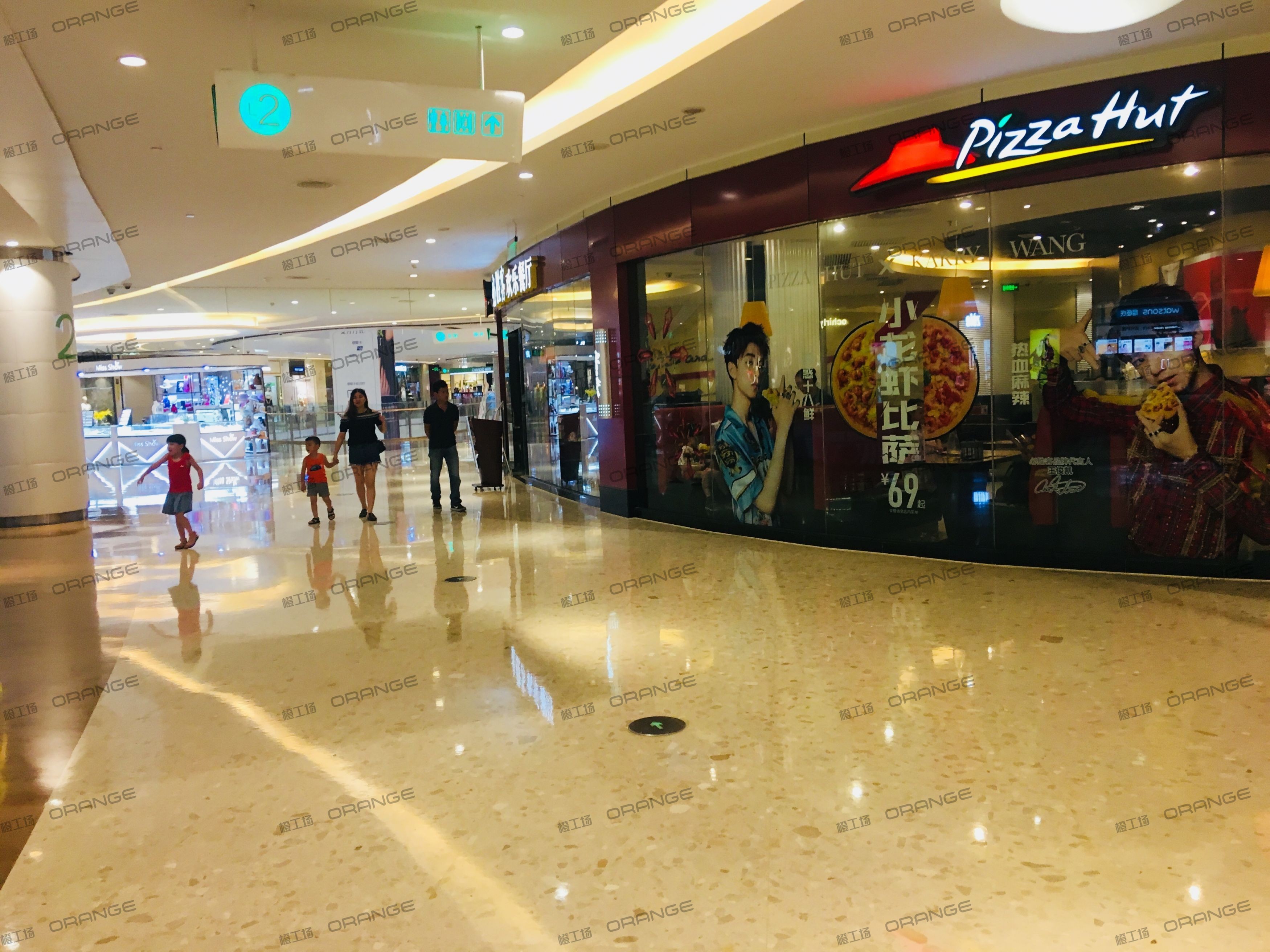 深圳星河COCO park（龙岗店）-室内二层中庭环廊东南侧2