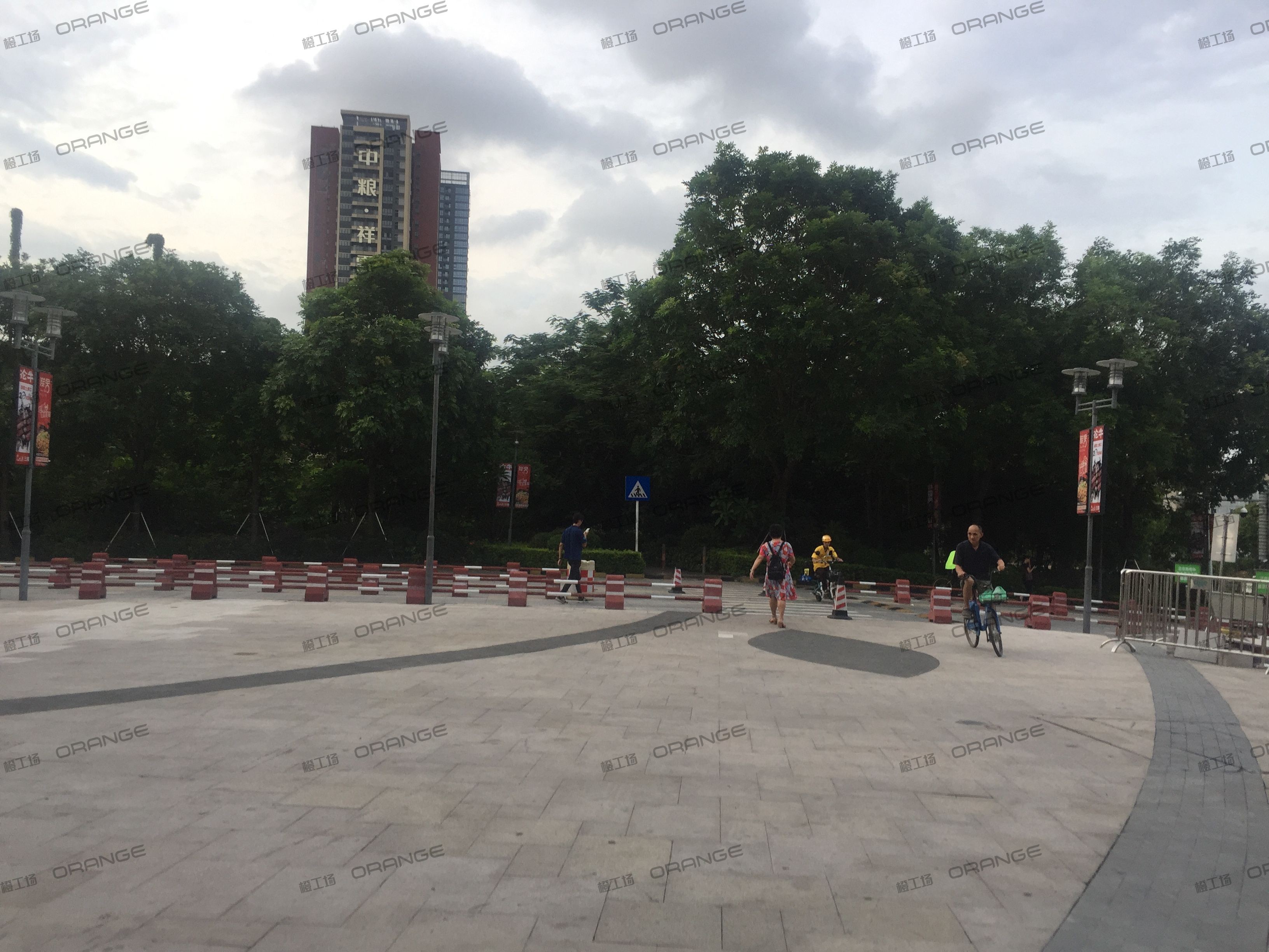 深圳星河COCO park（龙岗店）-室外东北侧通道二2