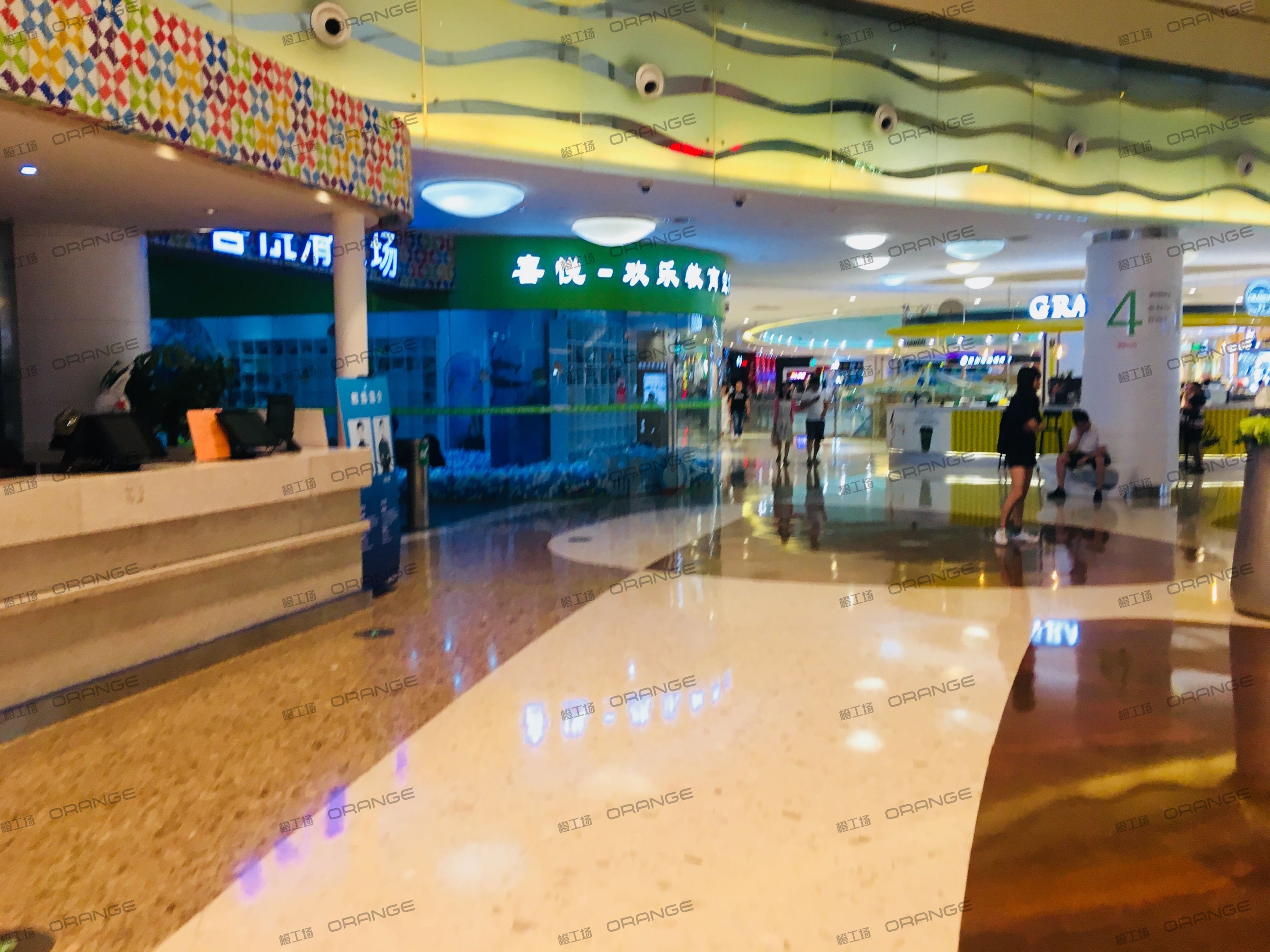 深圳星河COCO park（龙岗店）-室内四层中庭环廊东南侧4