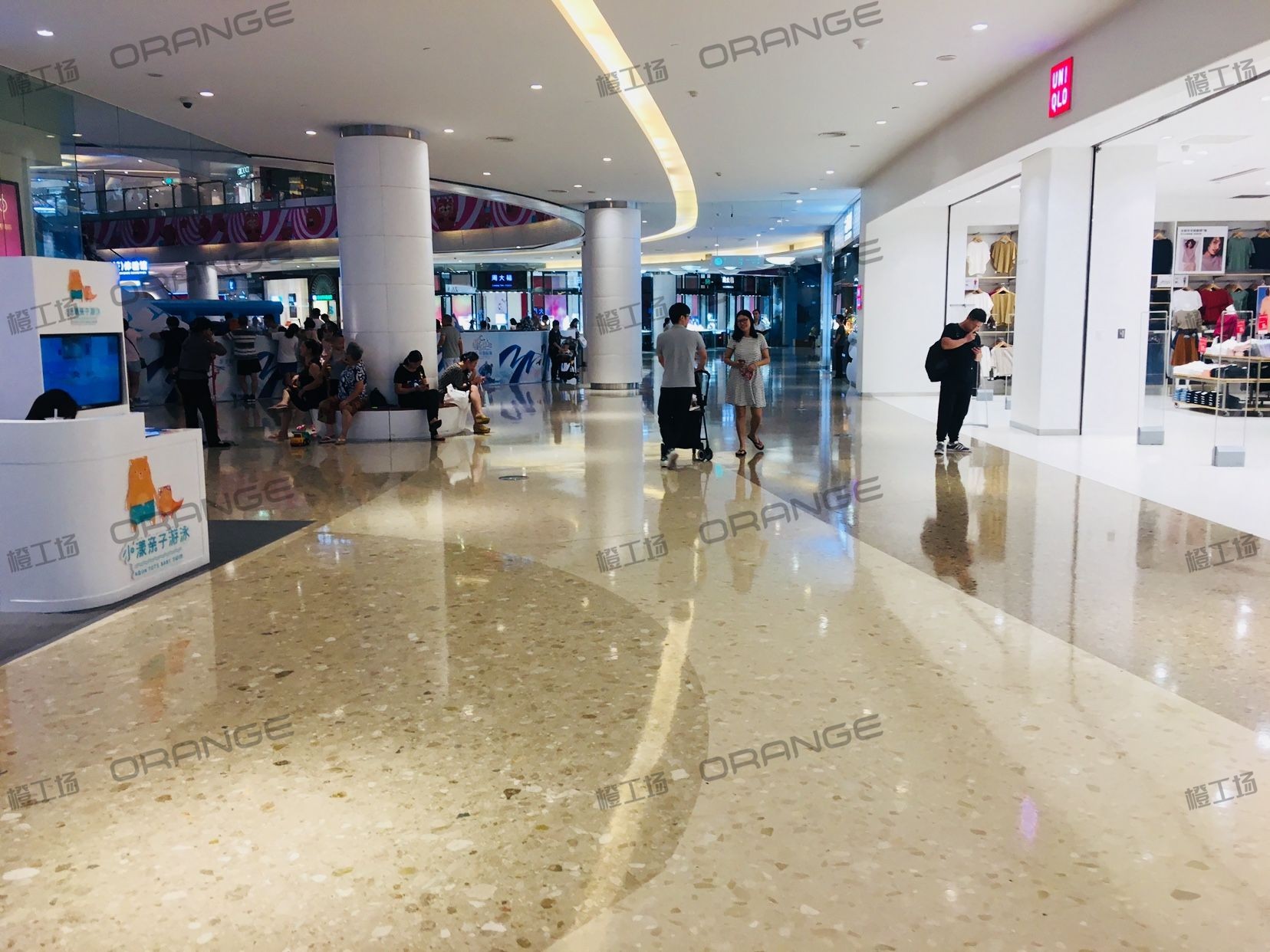 深圳星河COCO park（龙岗店）-室内一层超市入口前1