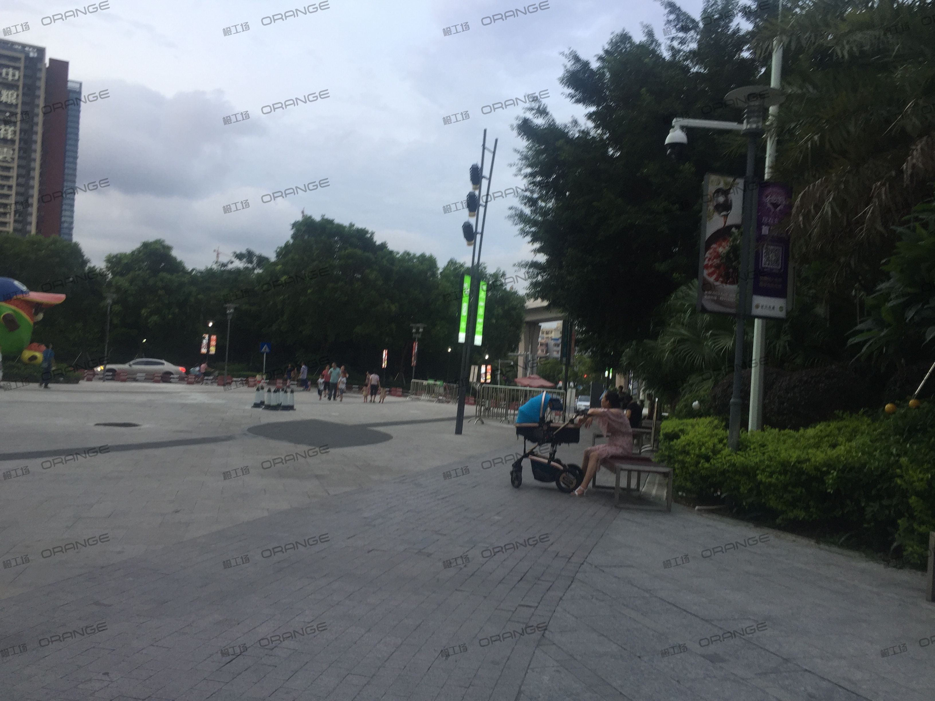 深圳星河COCO park（龙岗店）-室外东南侧门前二3