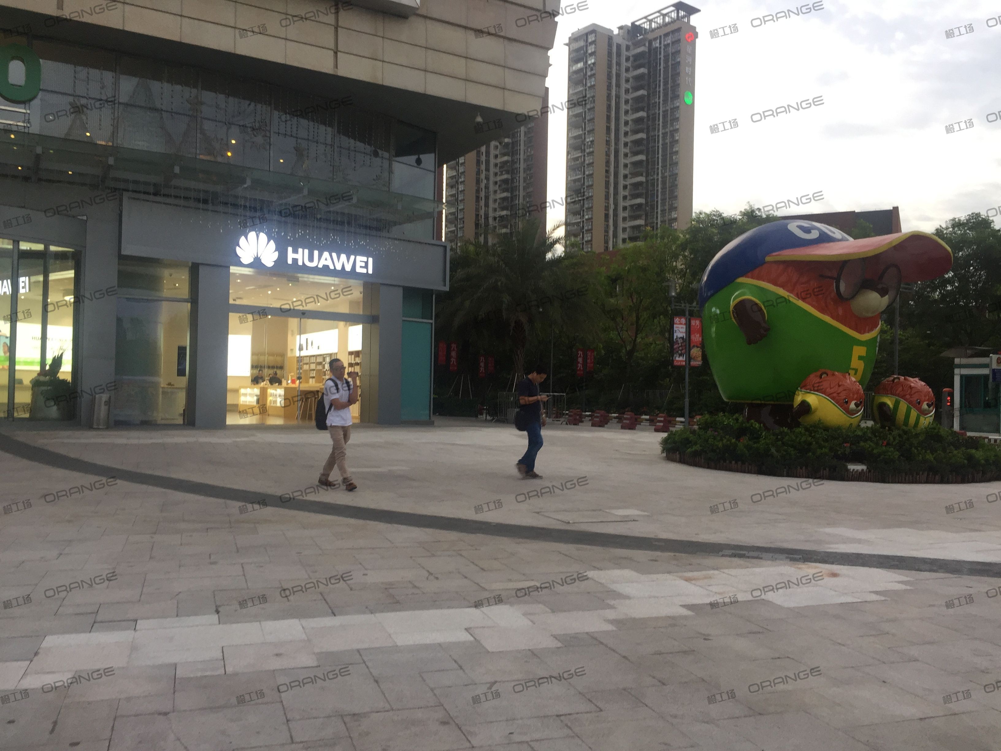 深圳星河COCO park（龙岗店）-室外东北侧通道三3