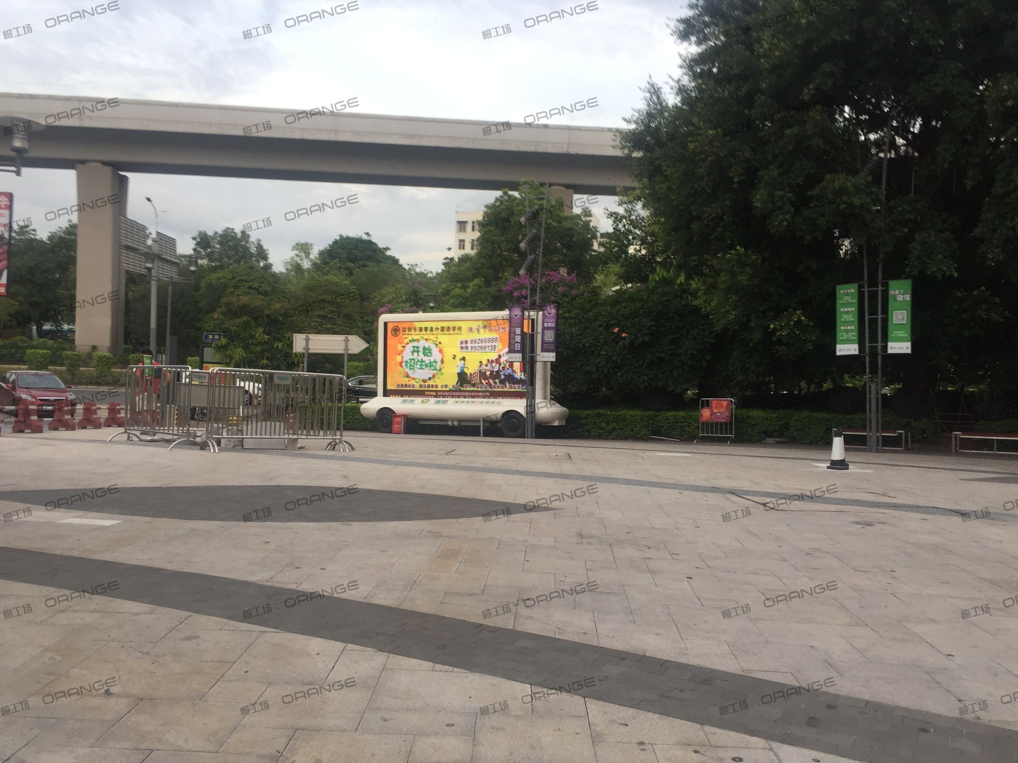 深圳星河COCO park（龙岗店）-室外东北侧通道2