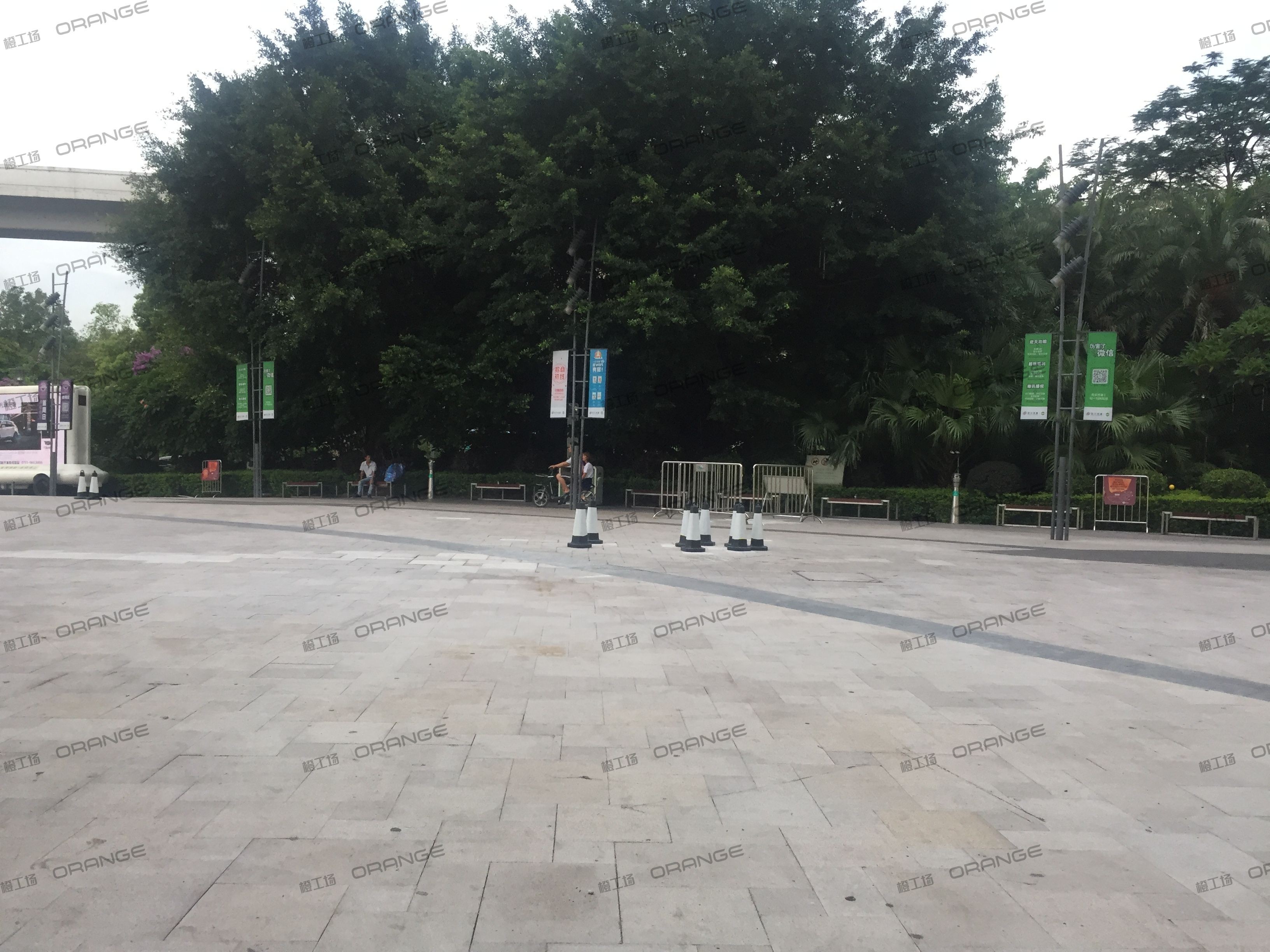 深圳星河COCO park（龙岗店）-室外东北侧通道四2