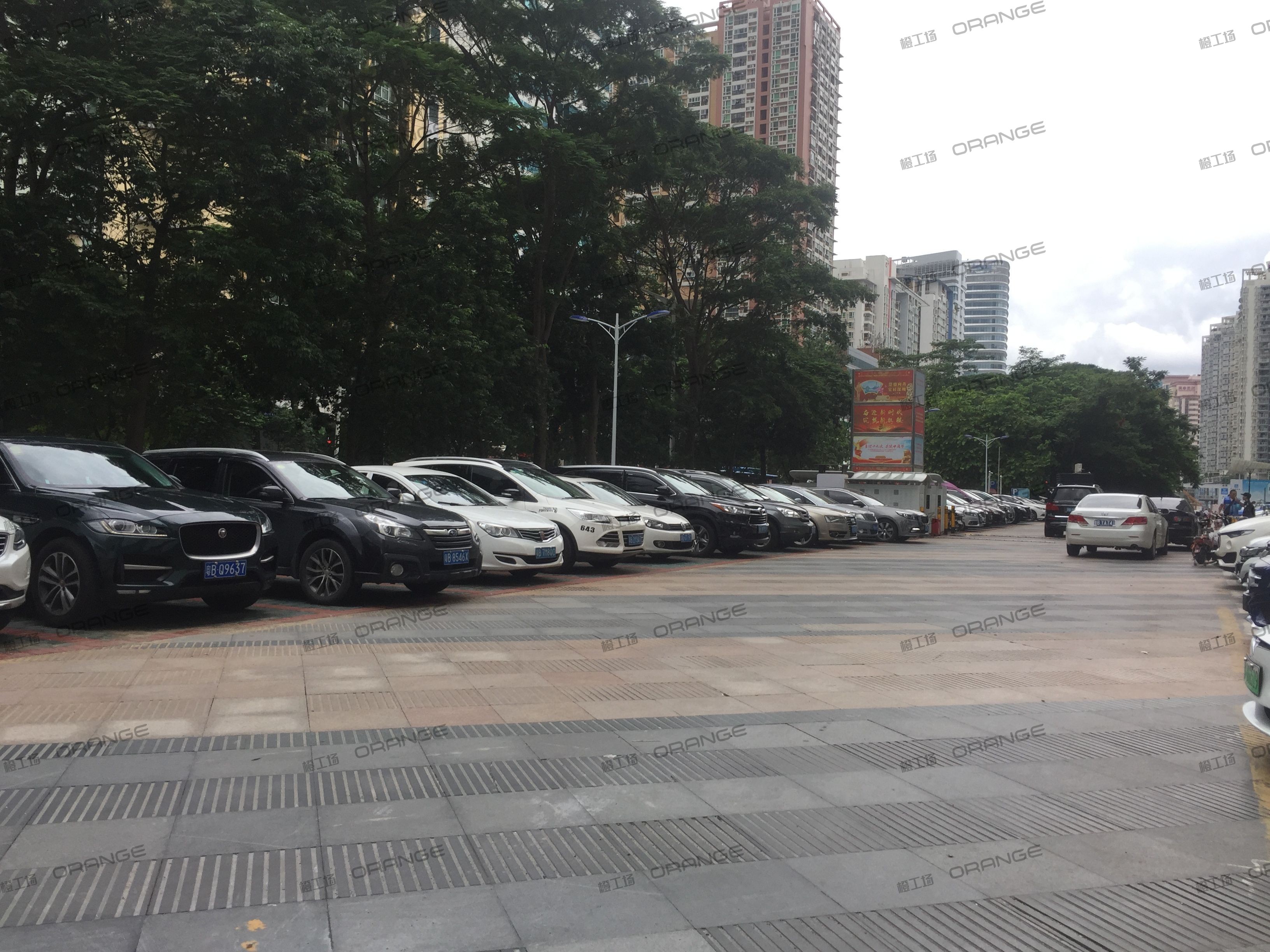 深圳信和购物广场（南山店）（信和自由广场）-室外东南侧门前二4