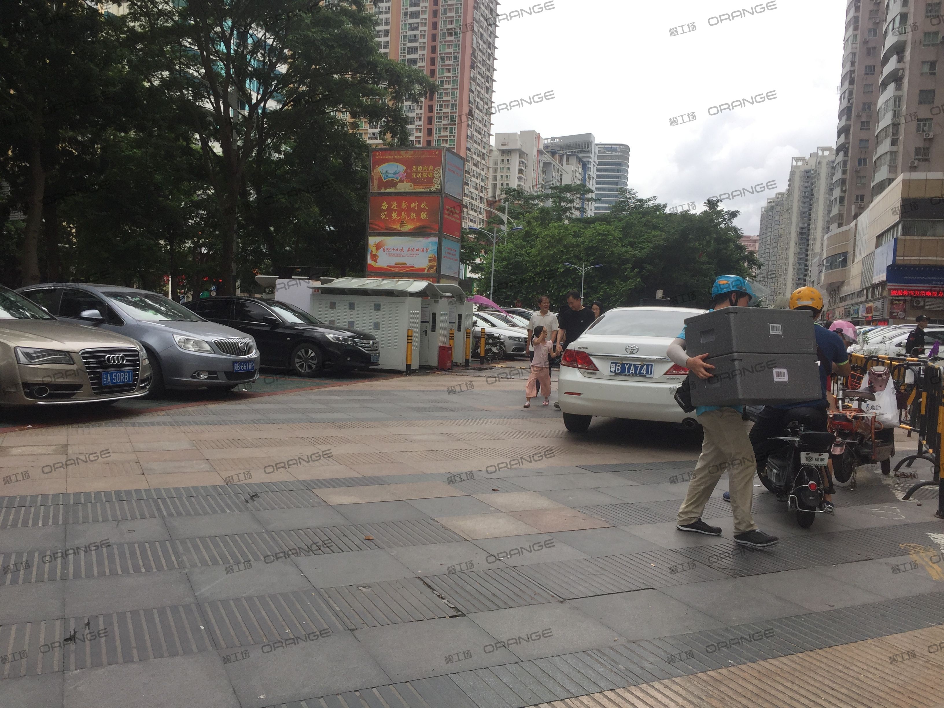 深圳信和购物广场（南山店）（信和自由广场）-室外东南侧通道二3