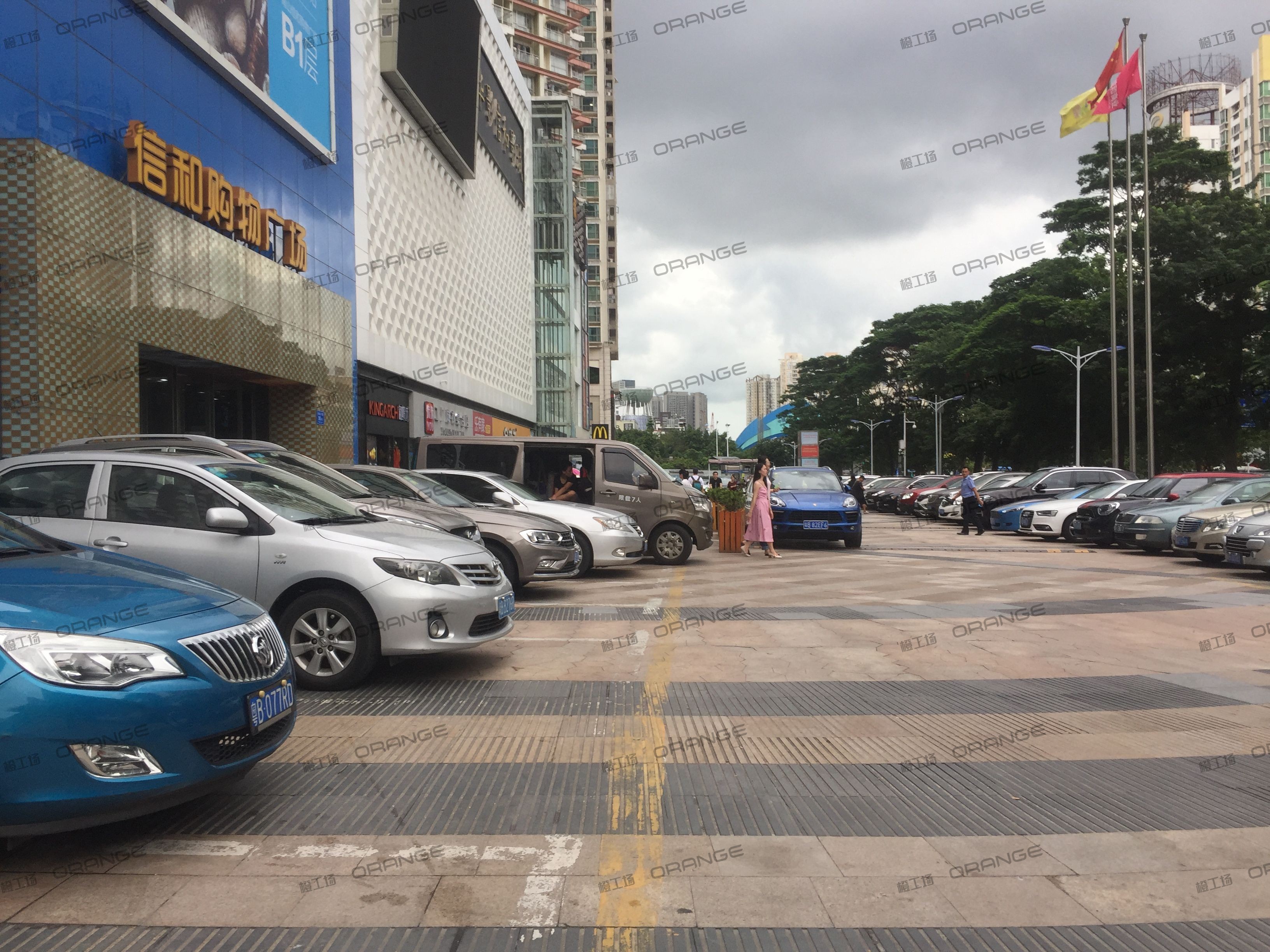 深圳信和购物广场（南山店）（信和自由广场）-室外东南侧门前四3