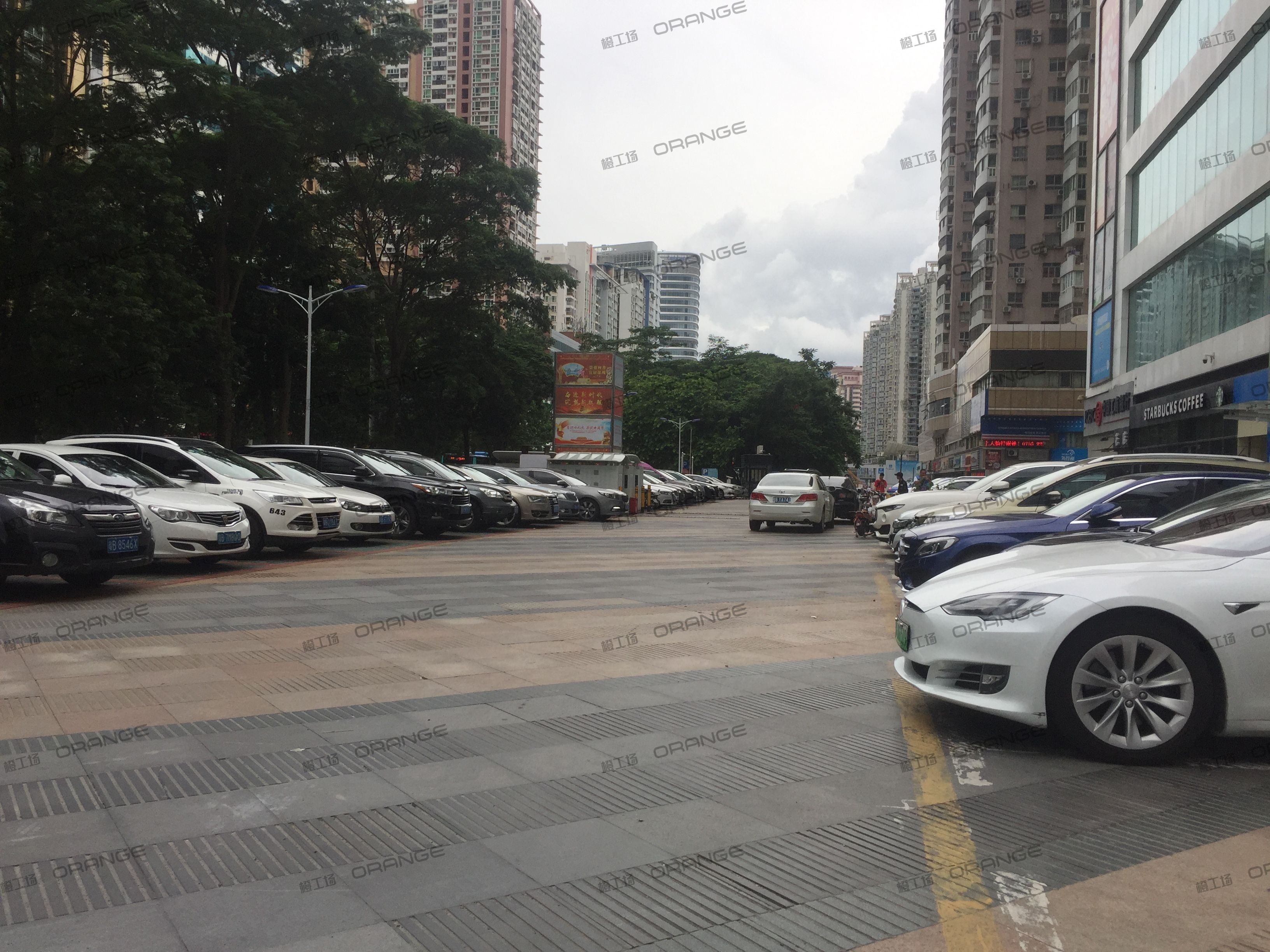 深圳信和购物广场（南山店）（信和自由广场）-室外东南侧门前二3