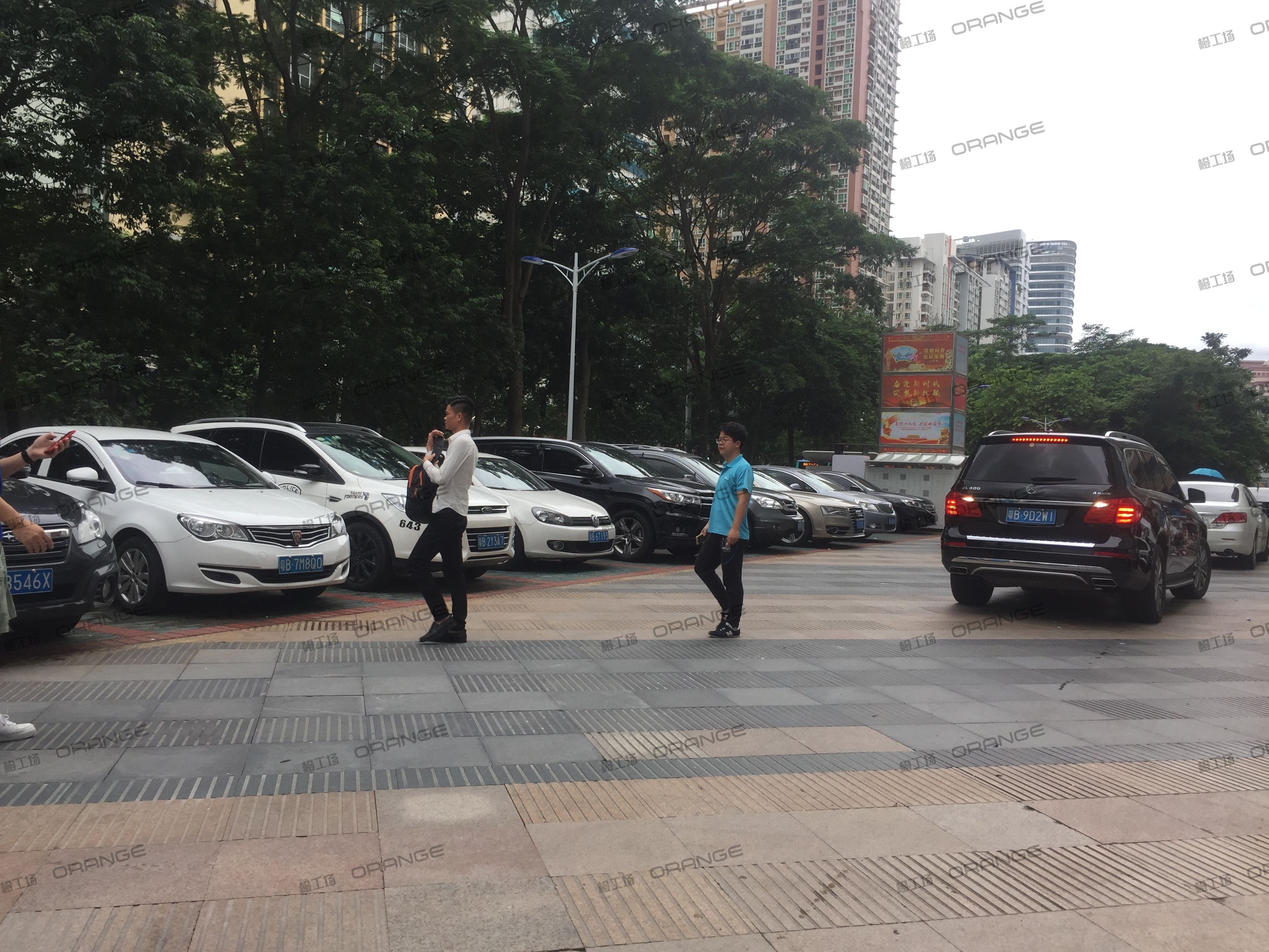 深圳信和购物广场（南山店）（信和自由广场）-室外东南侧门前2