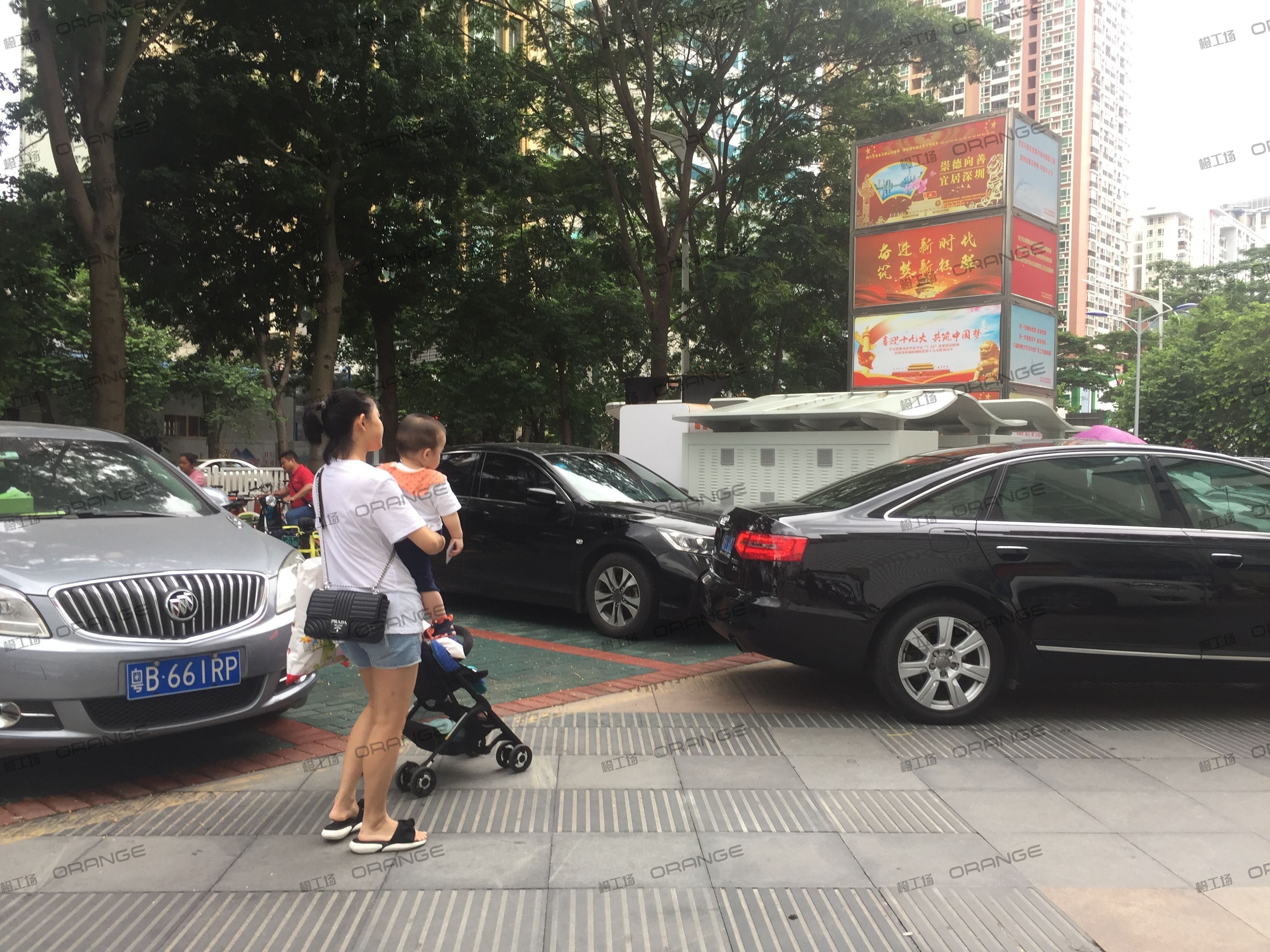 深圳信和购物广场（南山店）（信和自由广场）-室外东南侧通道1