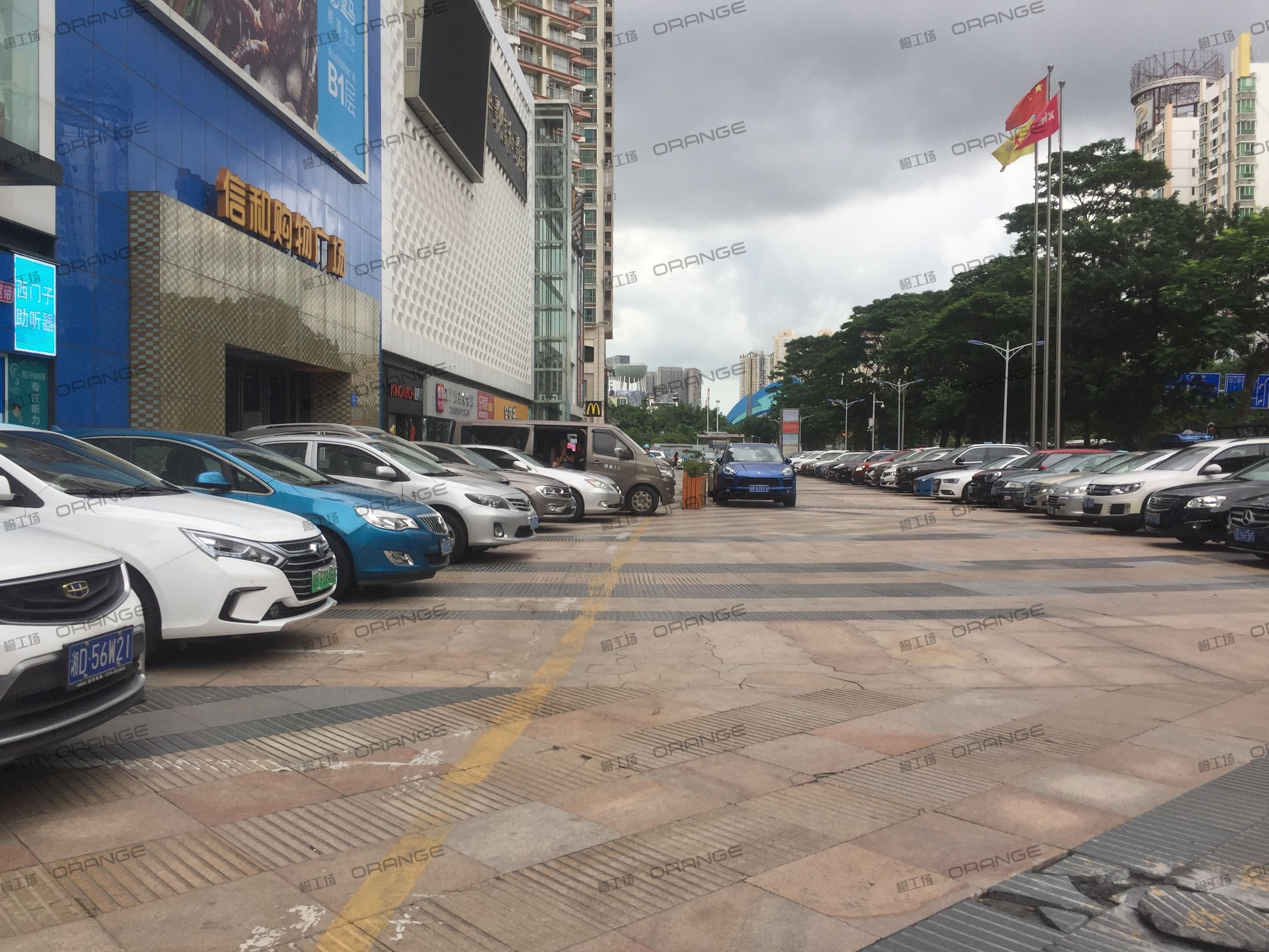 深圳信和购物广场（南山店）（信和自由广场）-室外东南侧门前二1