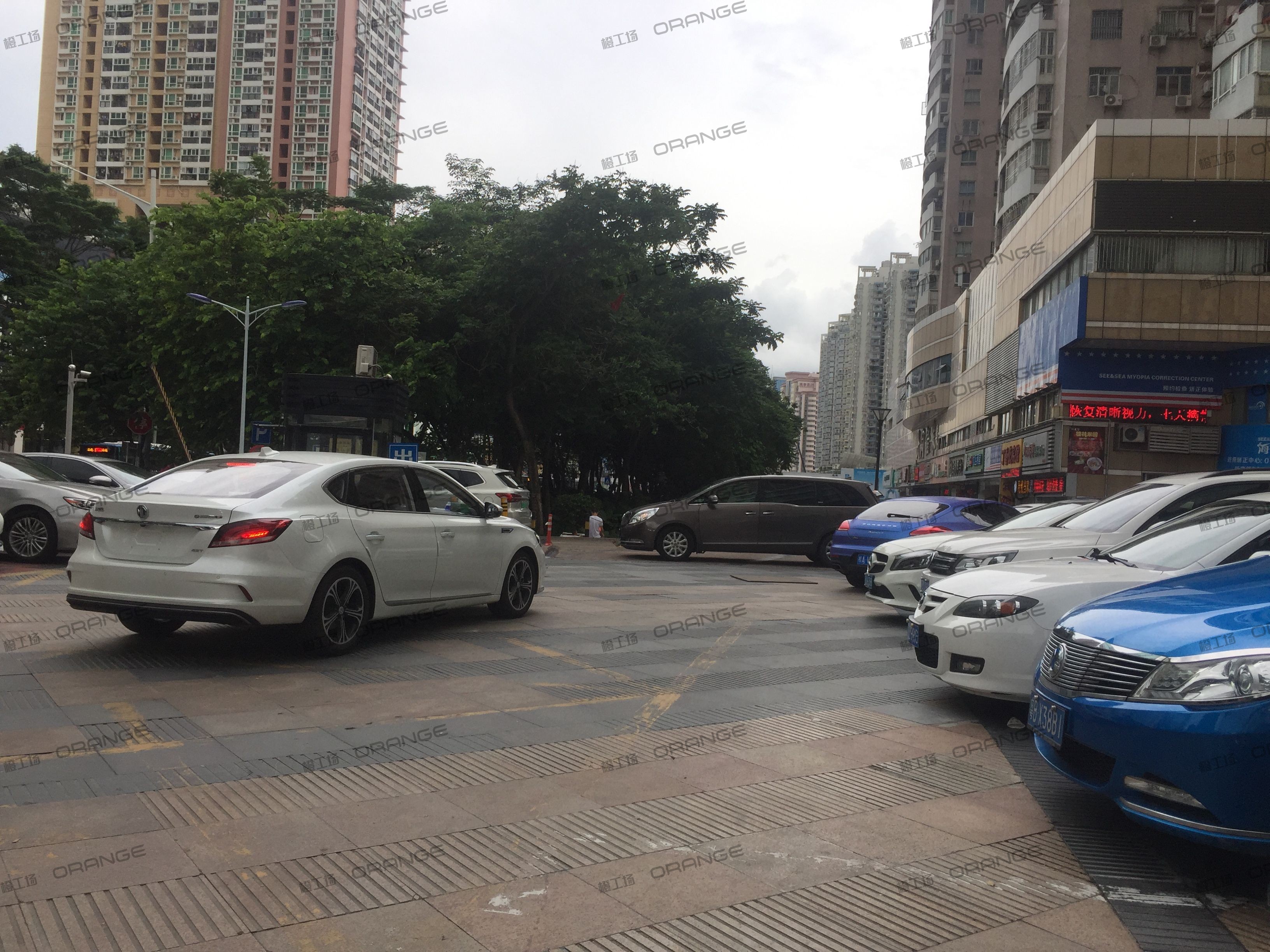 深圳信和购物广场（南山店）（信和自由广场）-室外东南侧广场4