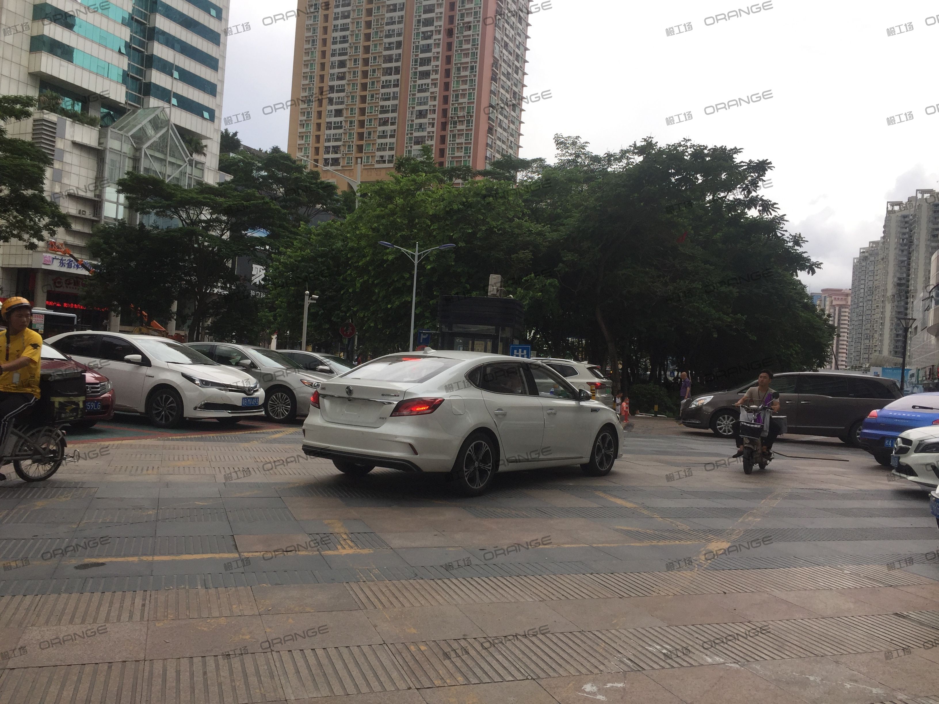 深圳信和购物广场（南山店）（信和自由广场）-室外东南侧广场3