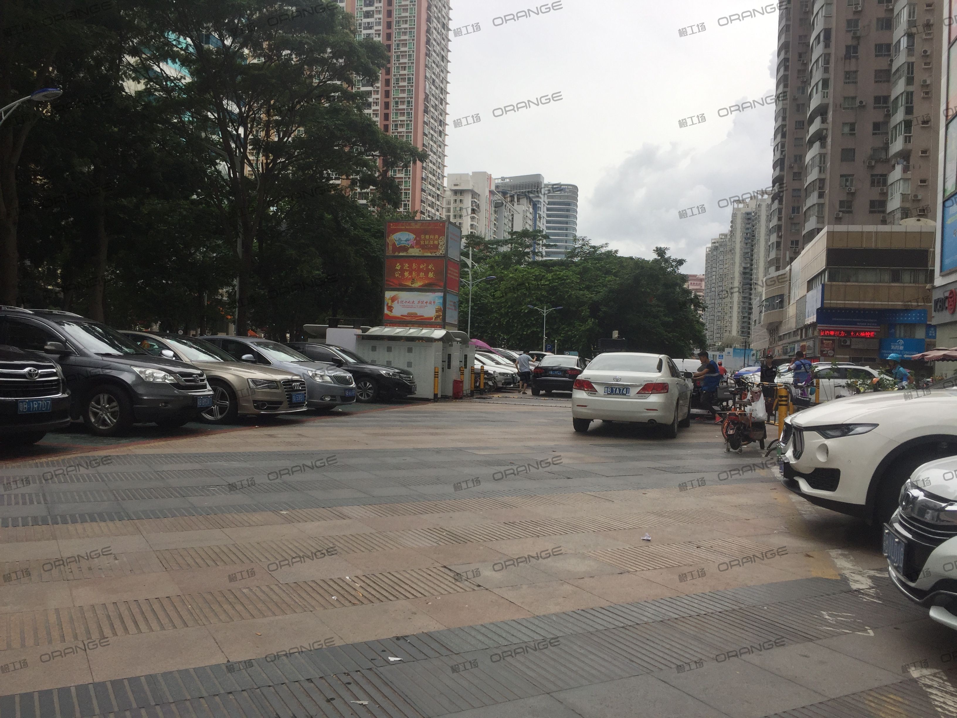 深圳信和购物广场（南山店）（信和自由广场）-室外东南侧通道三1