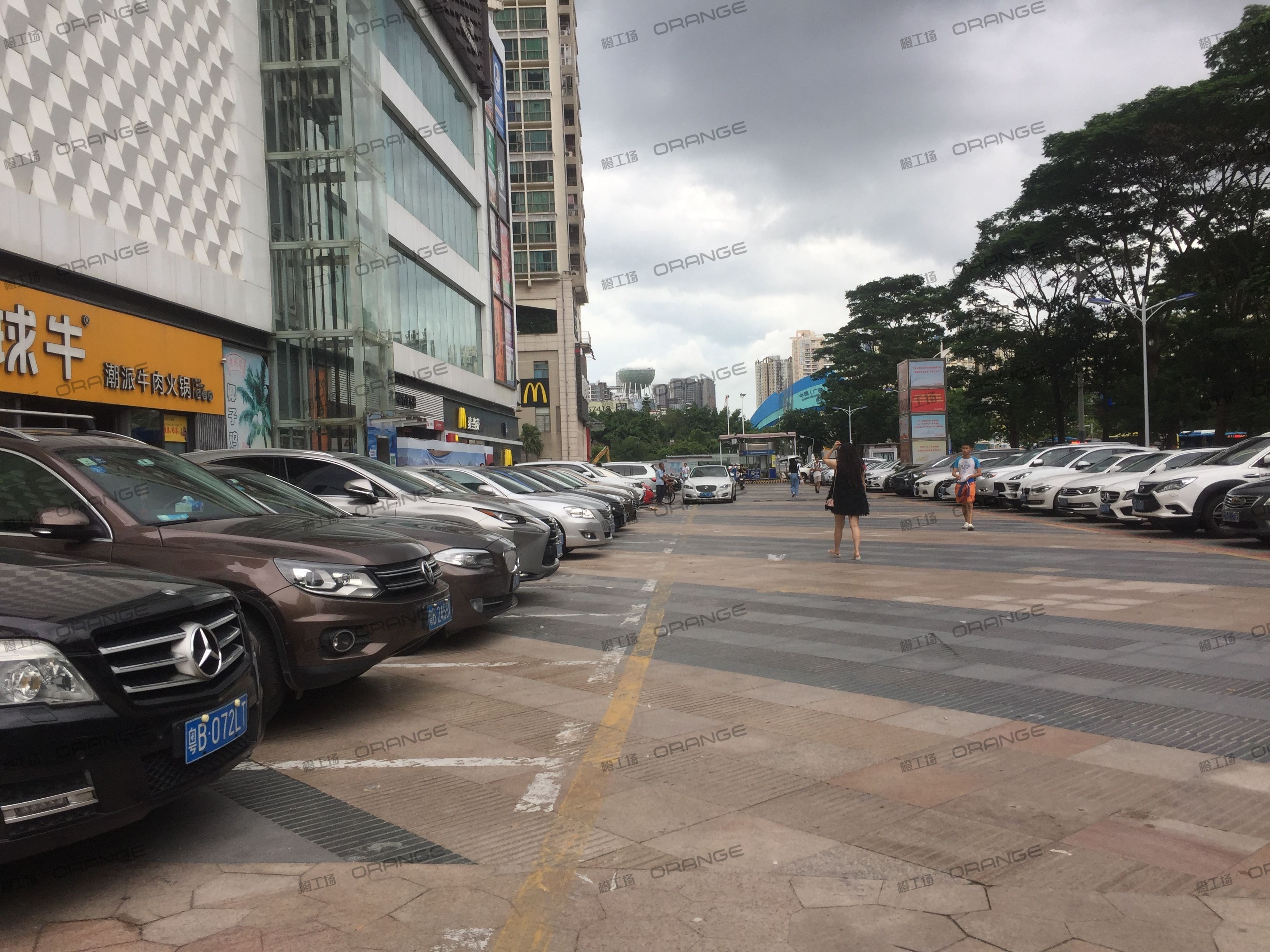 深圳信和购物广场（南山店）（信和自由广场）-室外东侧门前三1