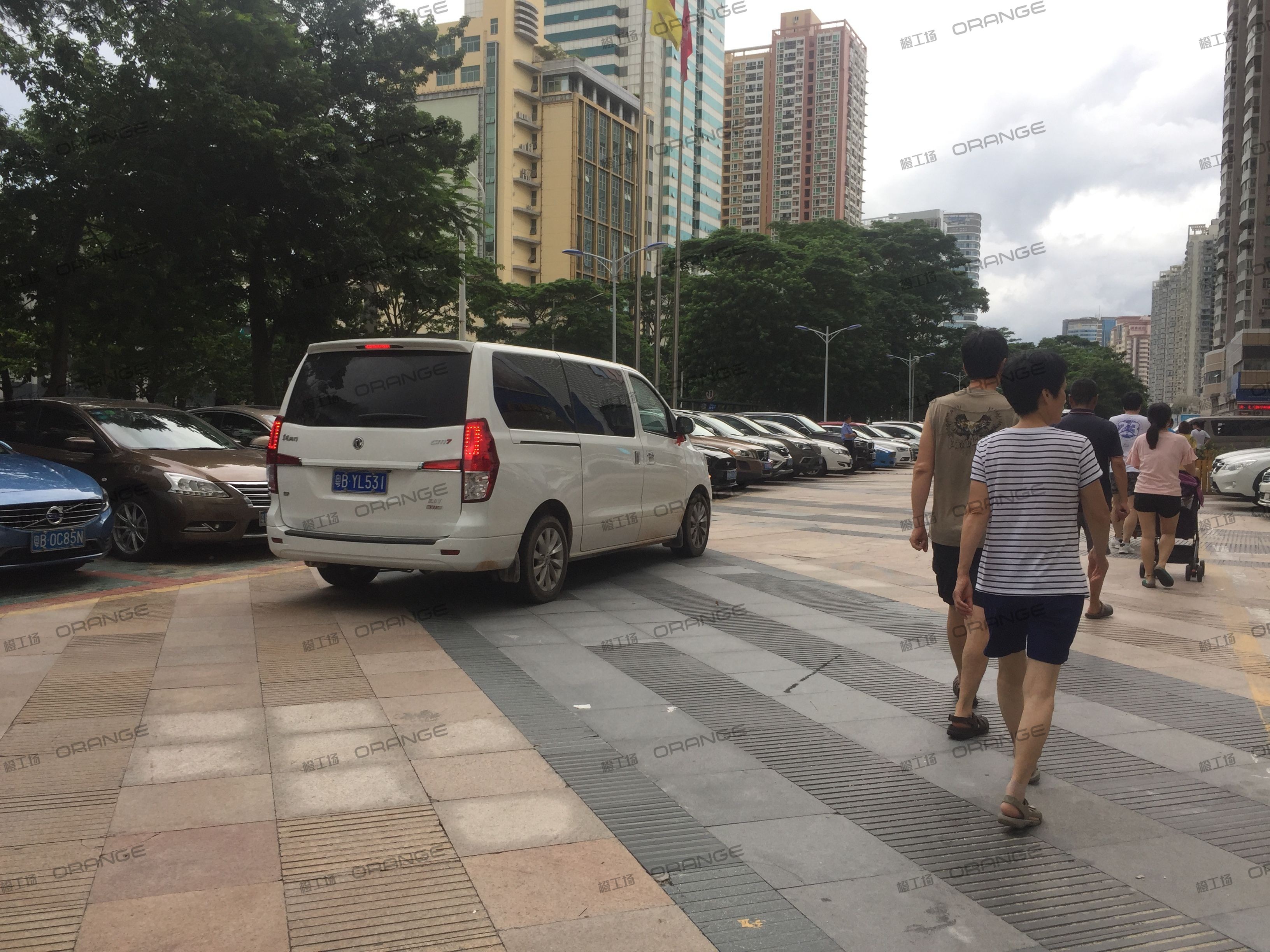 深圳信和购物广场（南山店）（信和自由广场）-室外东侧通道3