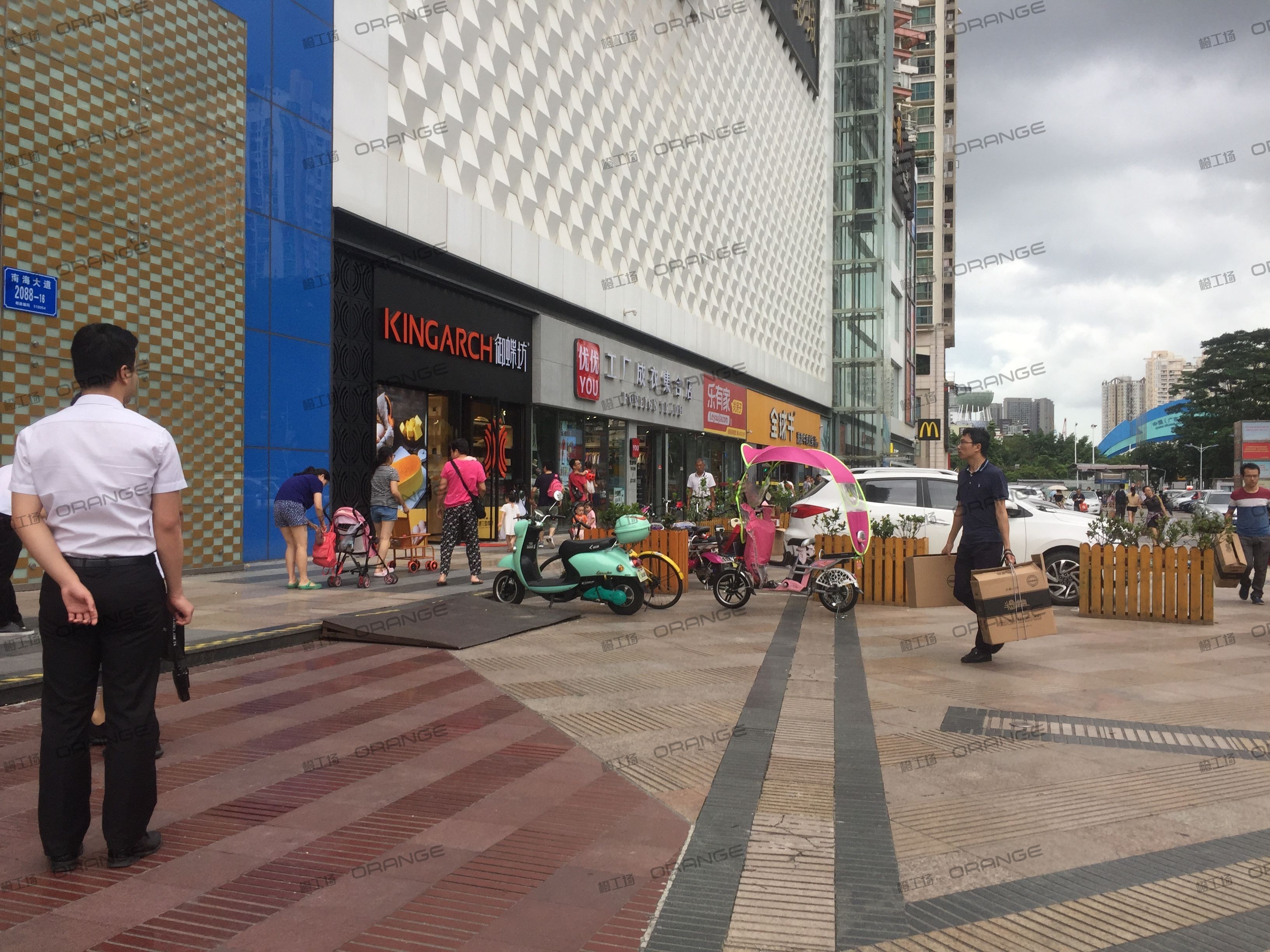 深圳信和购物广场（南山店）（信和自由广场）-室外东侧广场三3