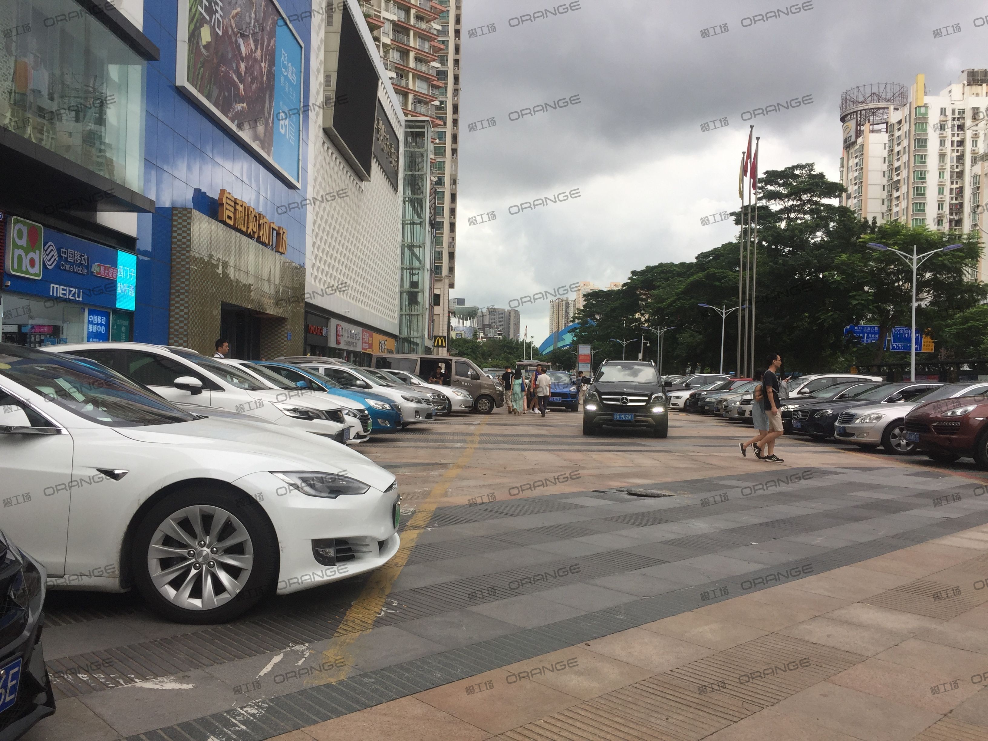 深圳信和购物广场（南山店）（信和自由广场）-室外东南侧门前4
