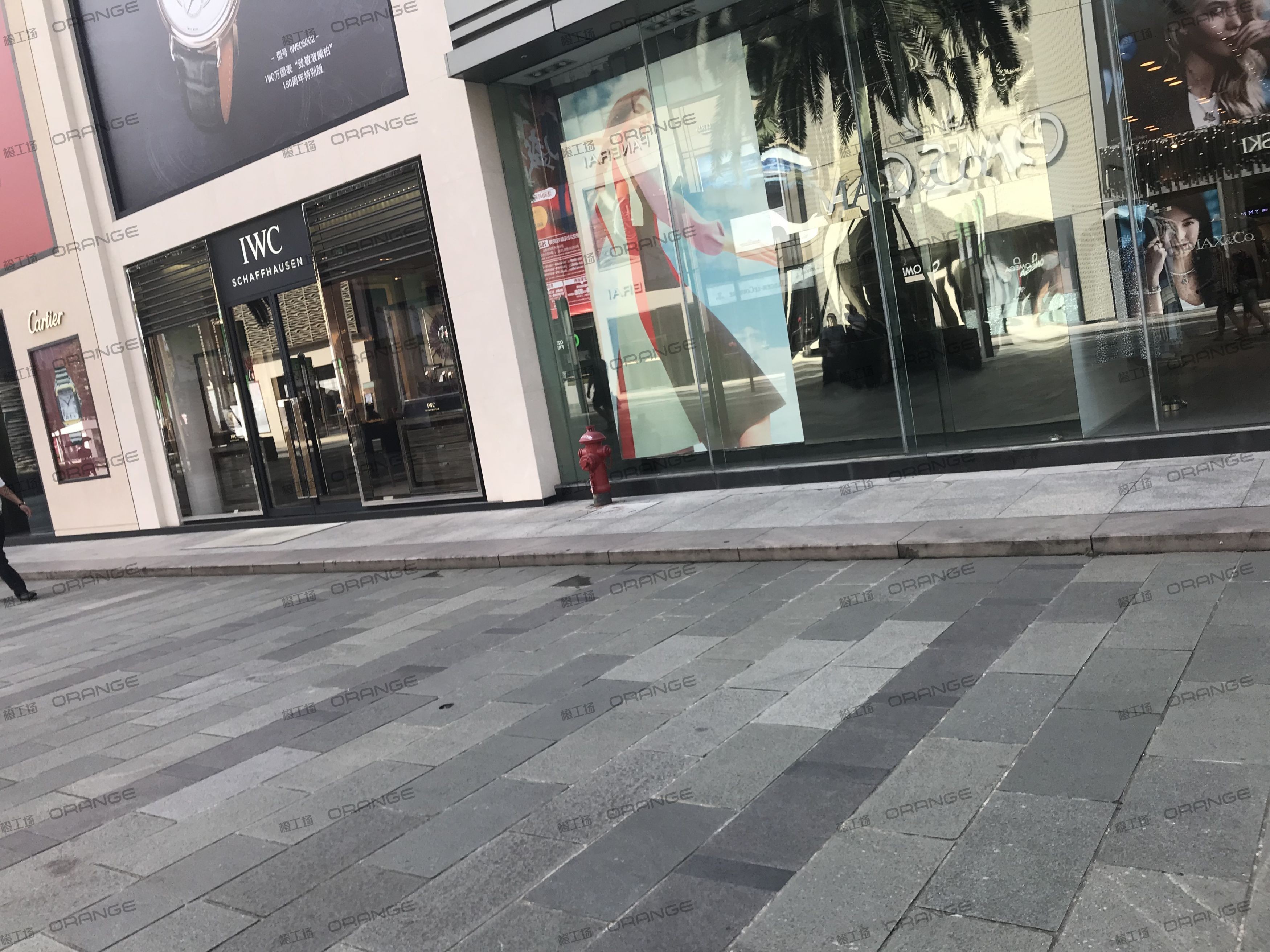 宁波天一国际购物中心-室外东走廊C2