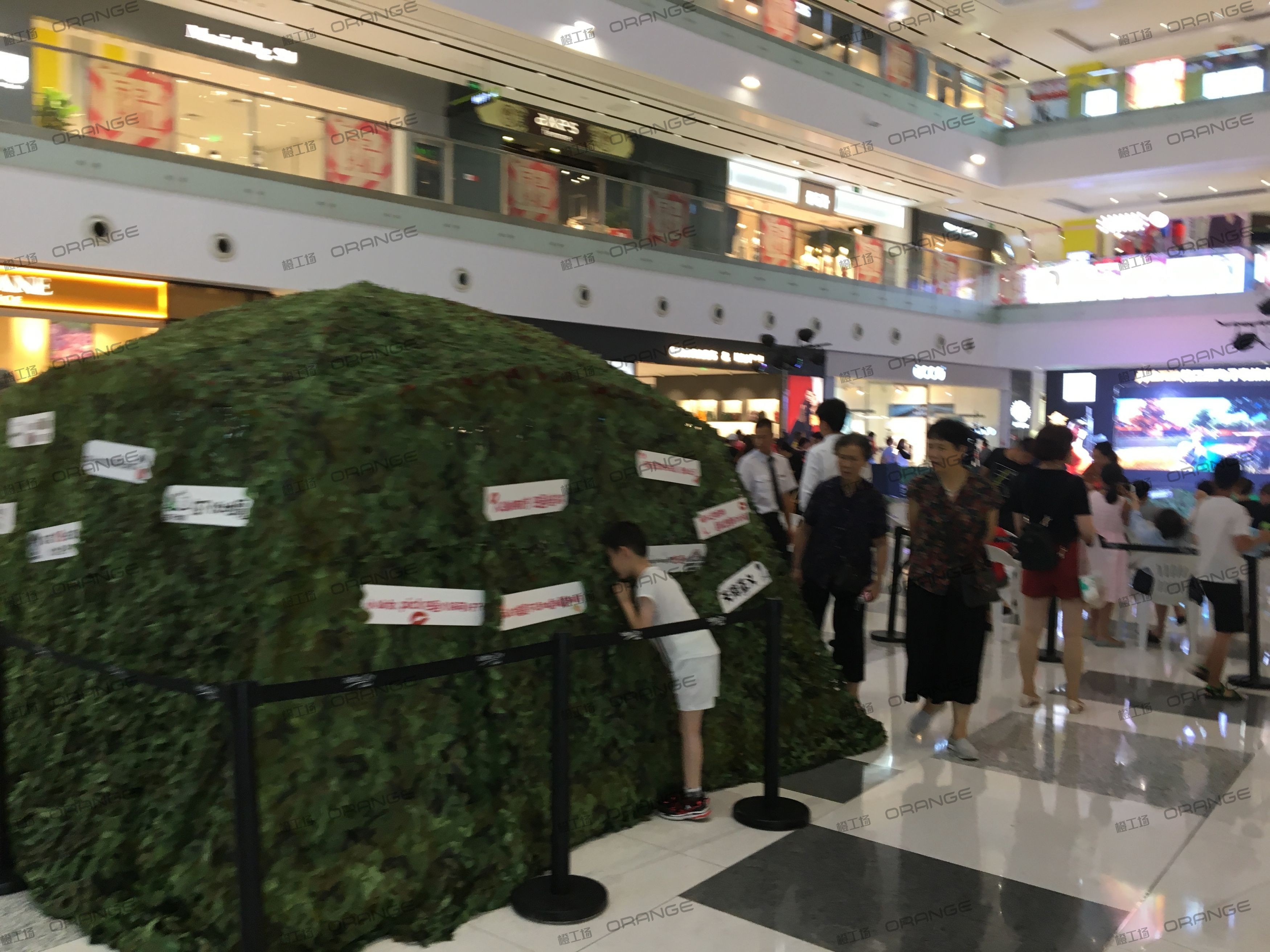 宁波来福士广场-室内一层中庭4