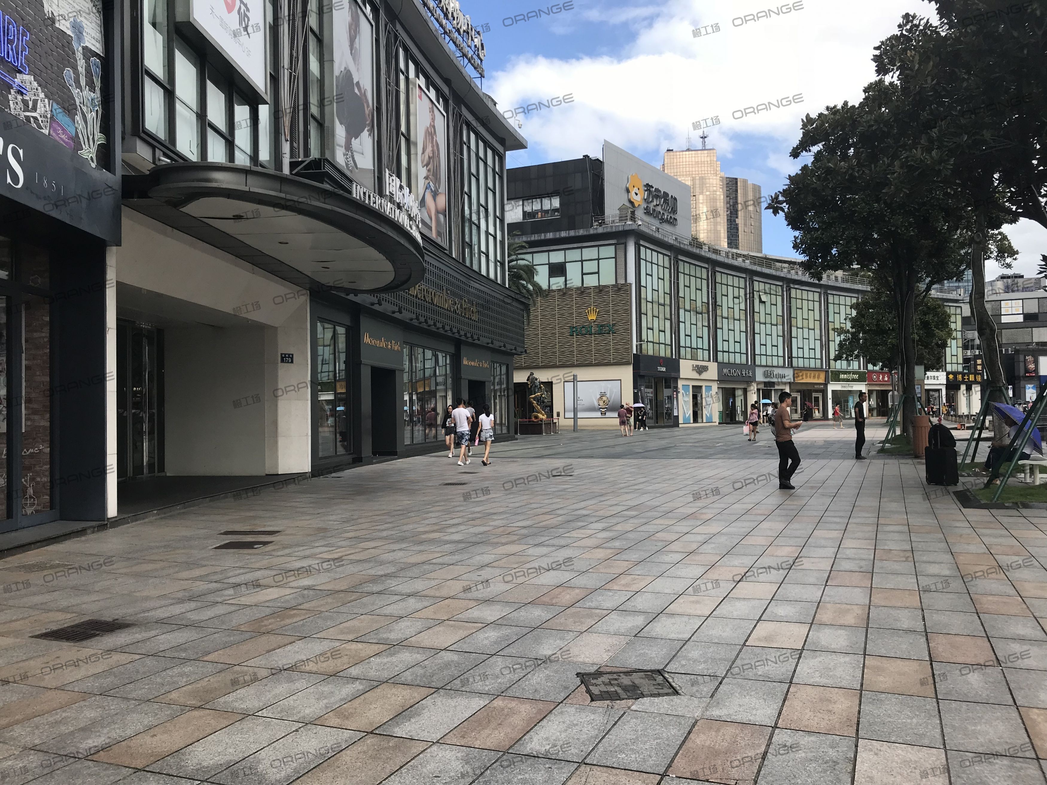 宁波天一国际购物中心-室外南走廊C3