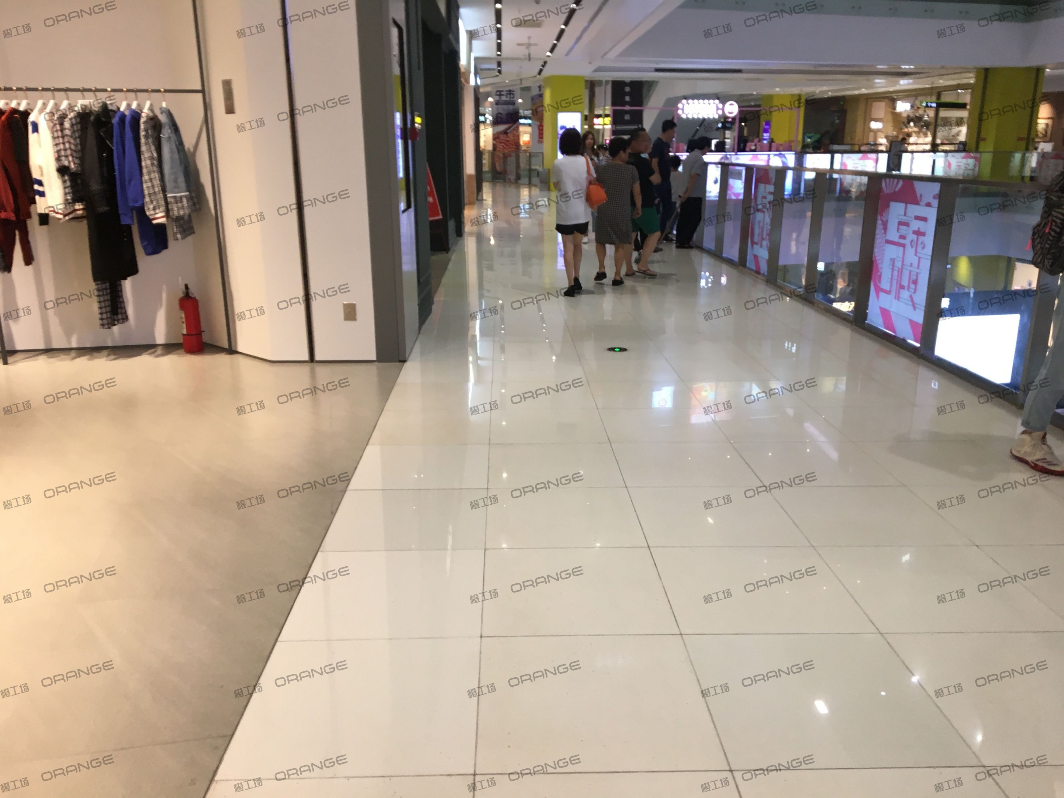 宁波来福士广场-室内二层东侧环廊西b2