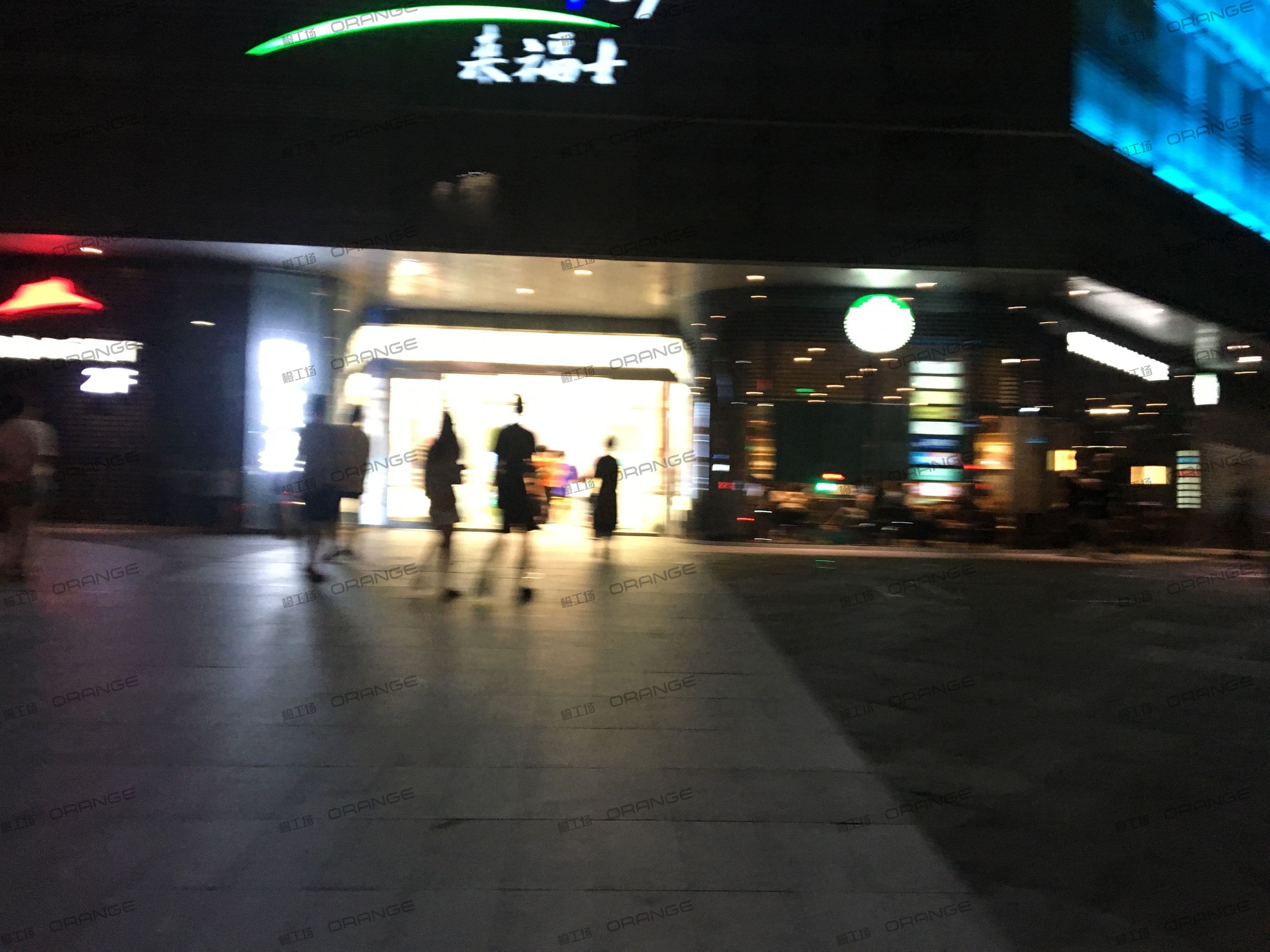 宁波来福士广场-室外南门外3