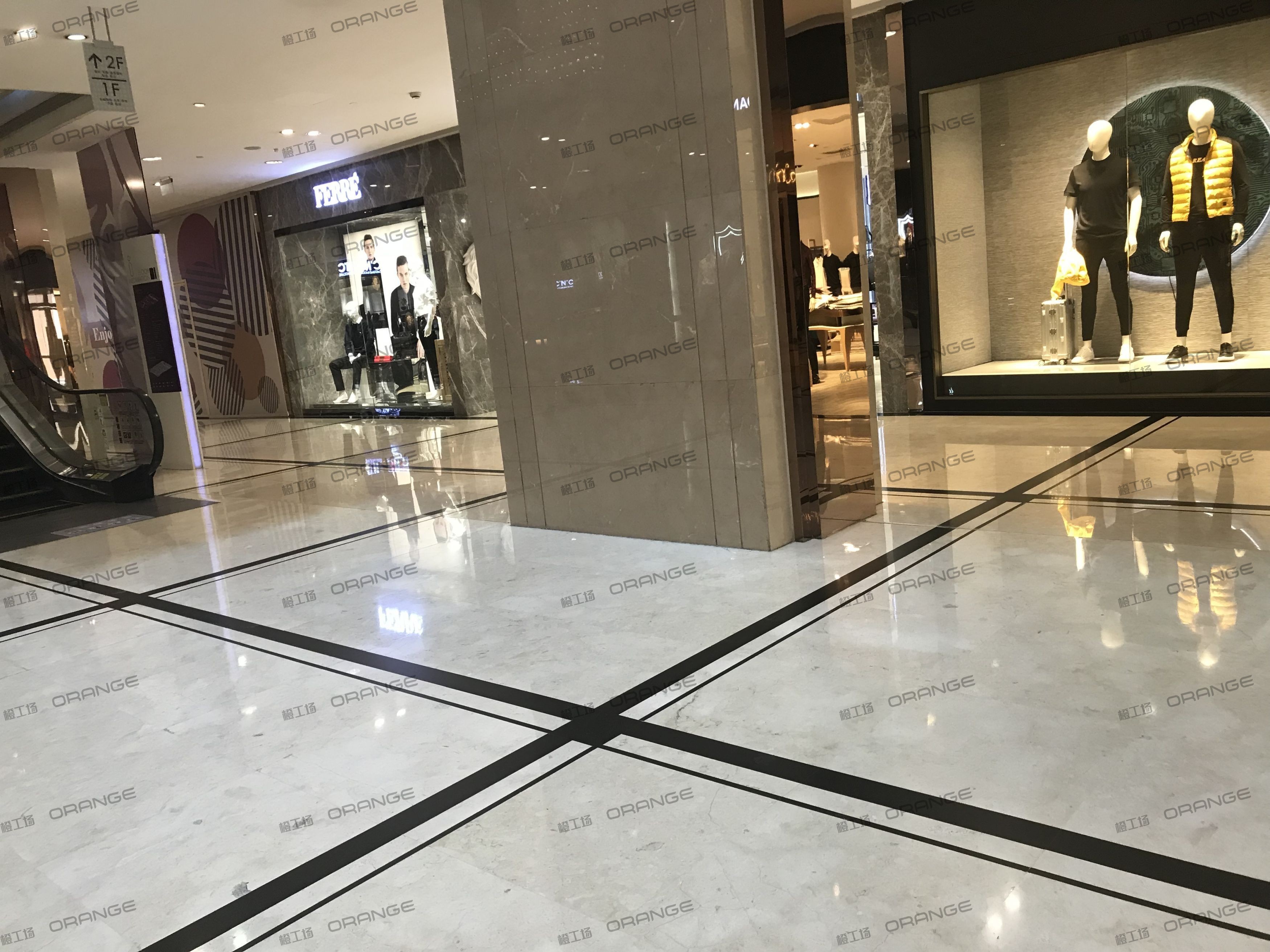 宁波天一国际购物中心-室内一层北中庭B4