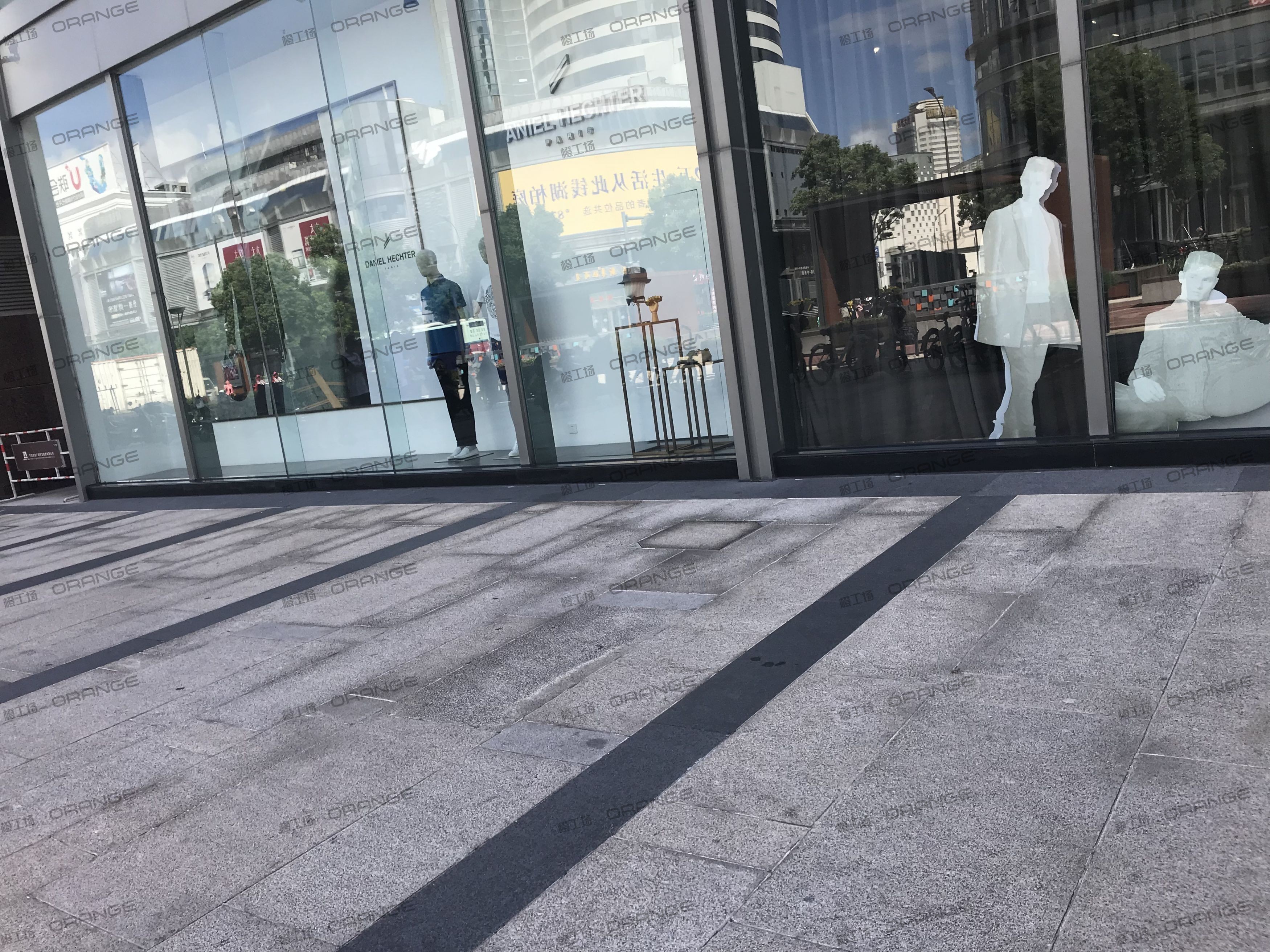 宁波天一国际购物中心-室外北走廊C4