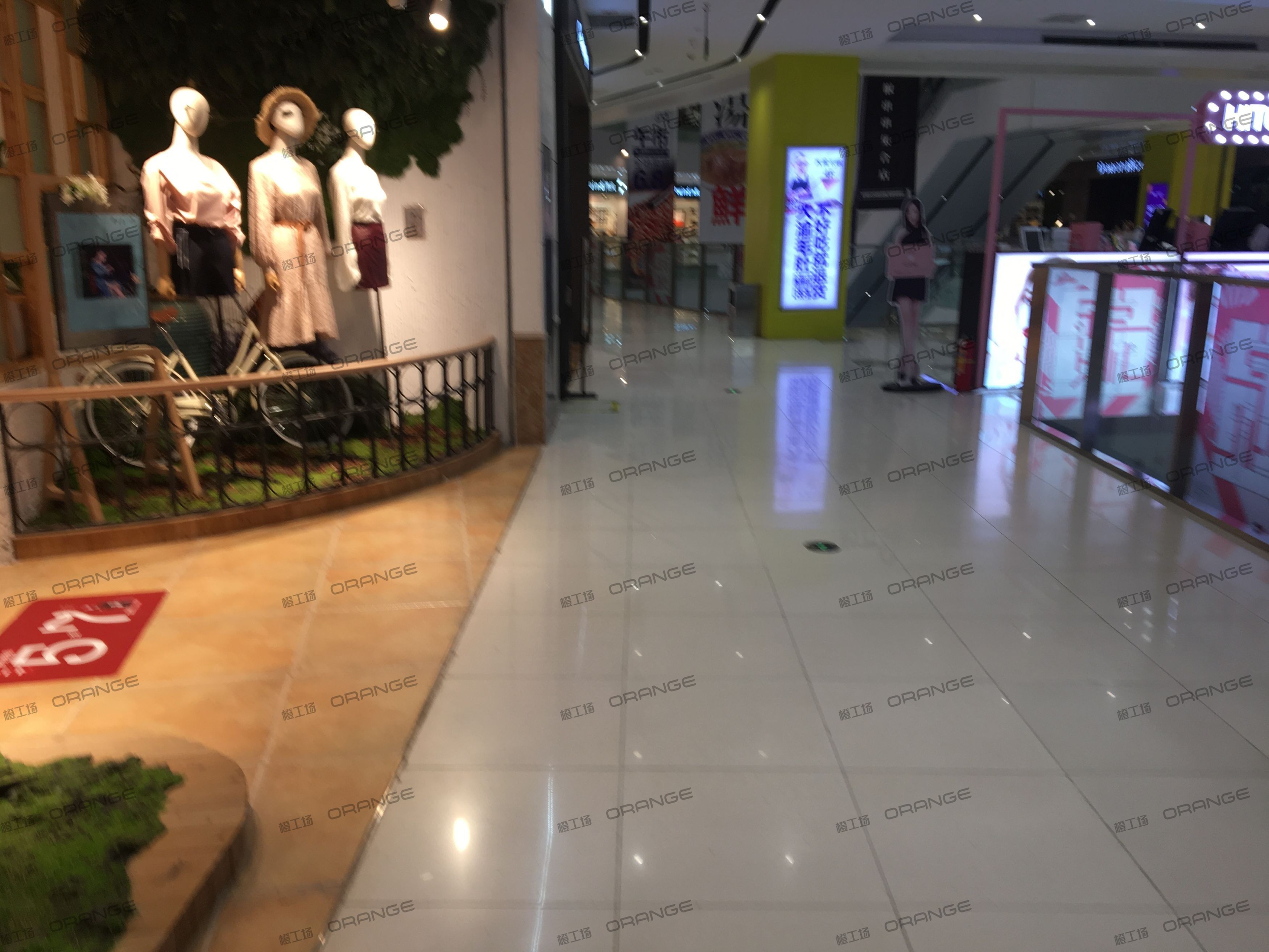 宁波来福士广场-室内二层东侧环廊西a3