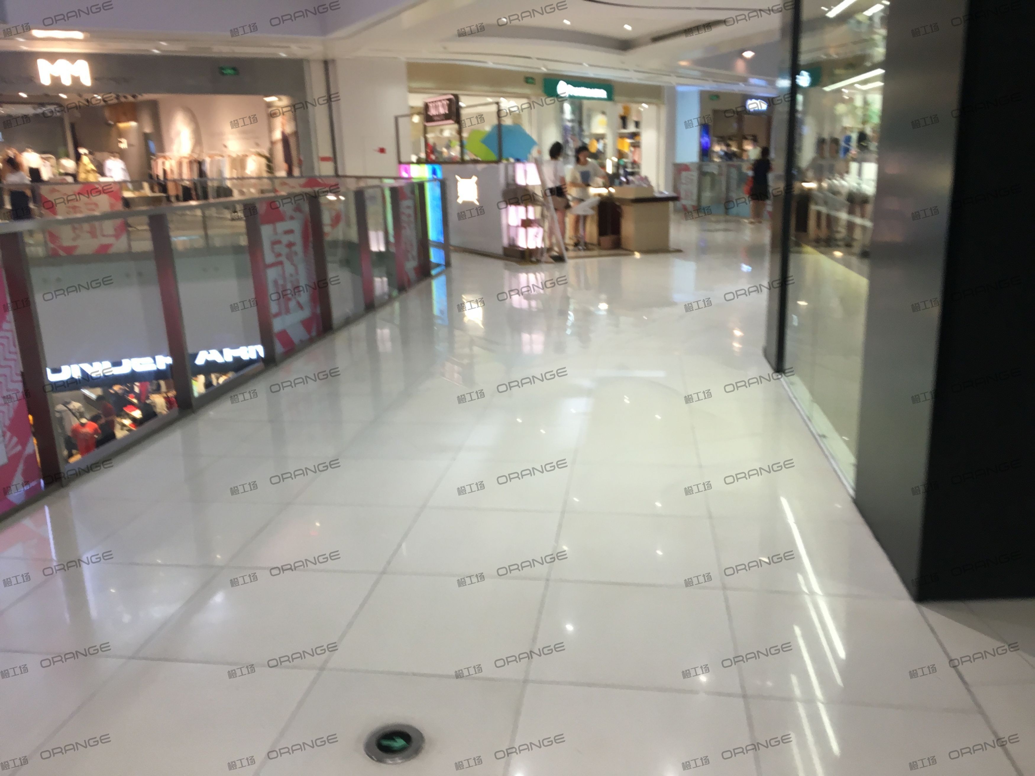 宁波来福士广场-室内二层东侧环廊西c4