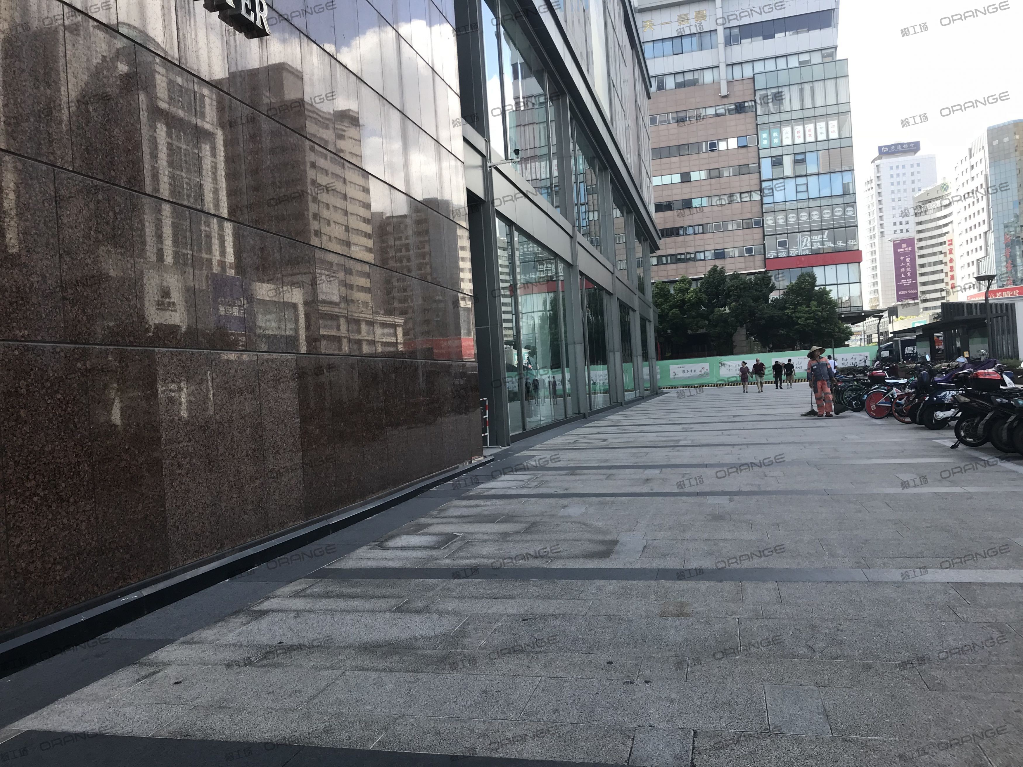 宁波天一国际购物中心-室外北走廊D4