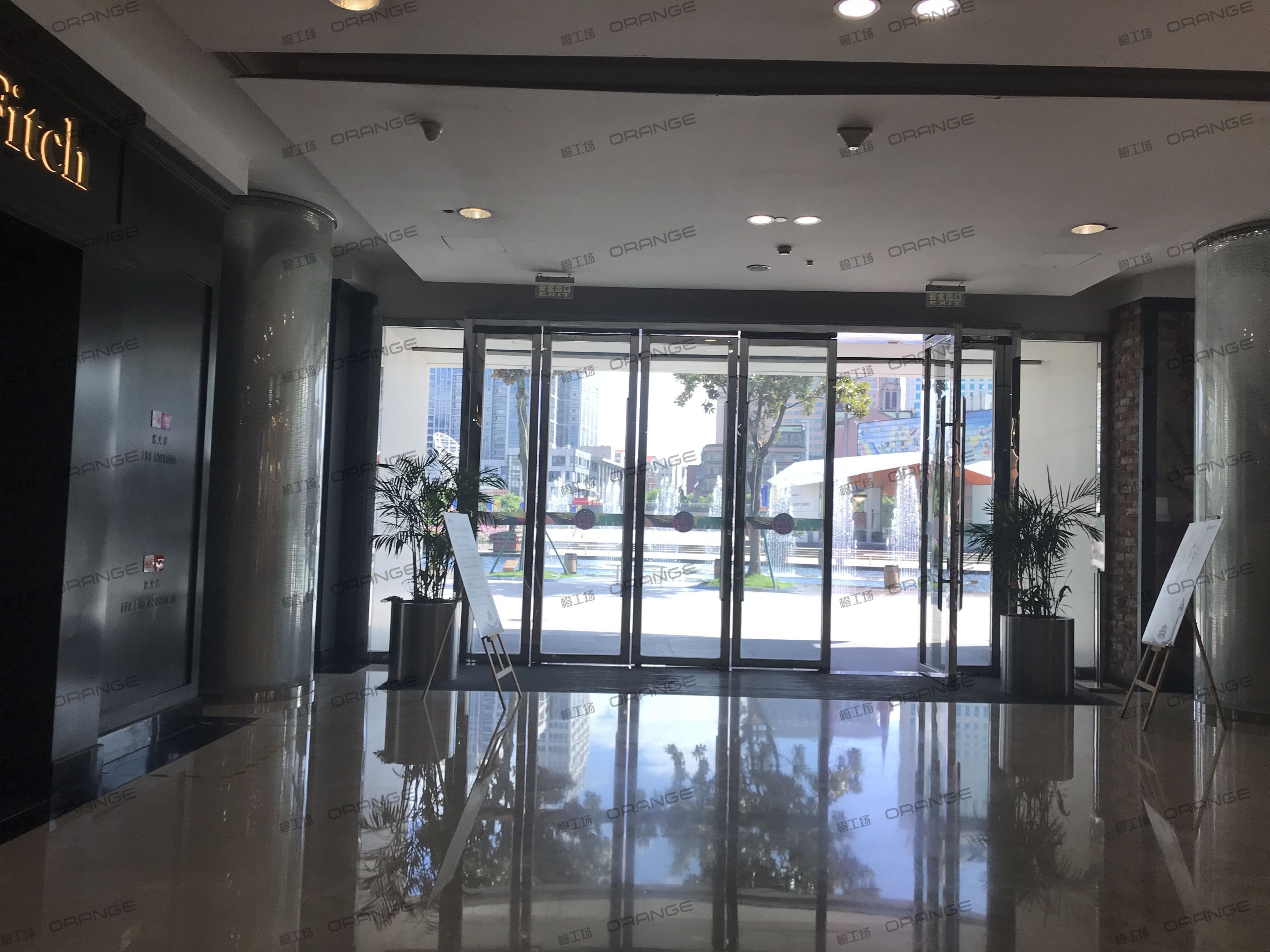 宁波天一国际购物中心-室内一层南门内C1