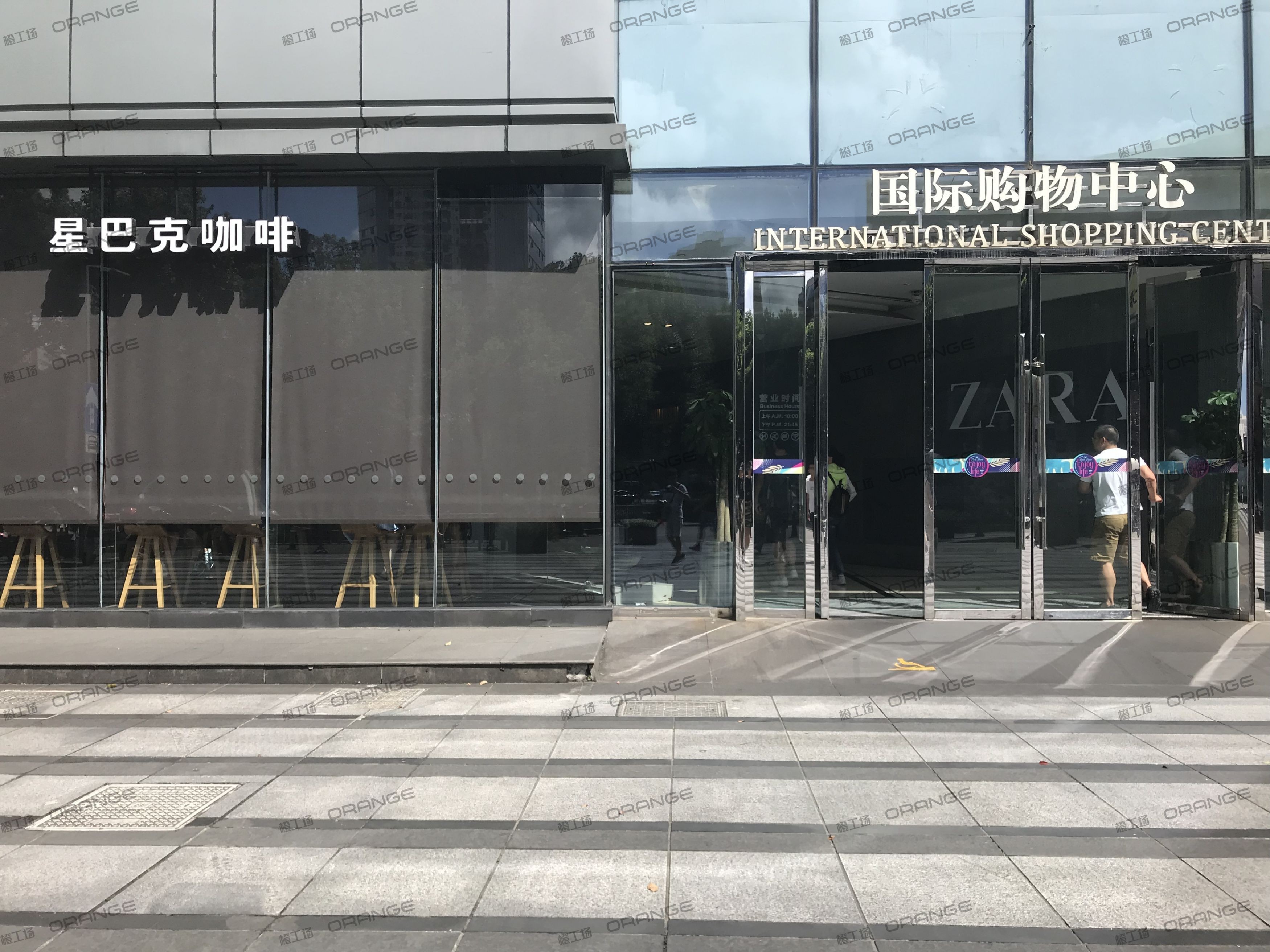 宁波天一国际购物中心-室外西一门外1