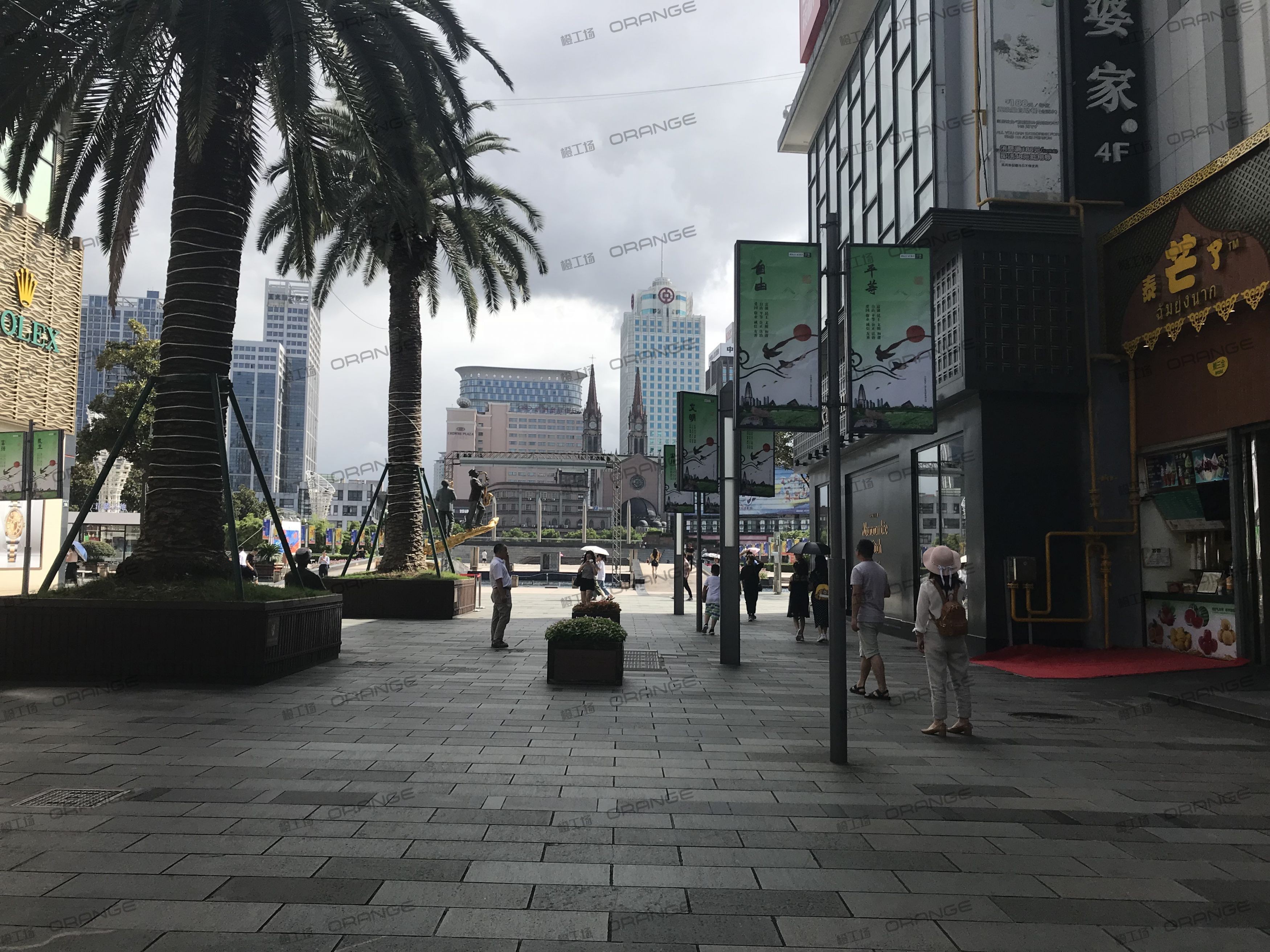 宁波天一国际购物中心-室外东走廊D3