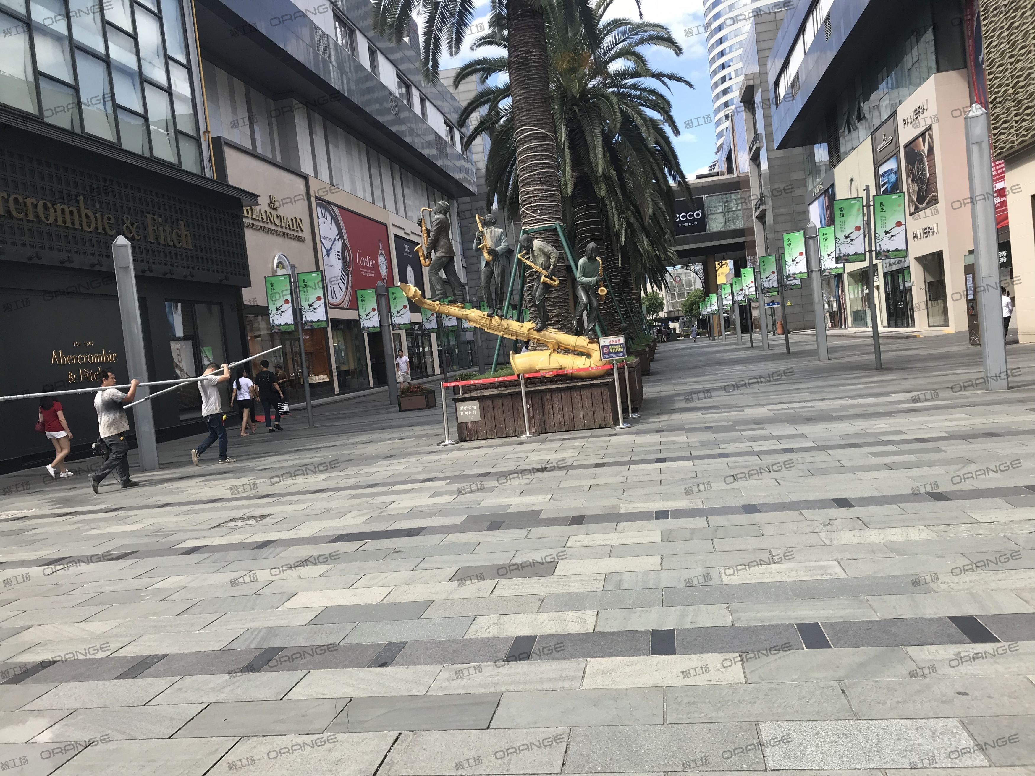 宁波天一国际购物中心-室外东南广场3