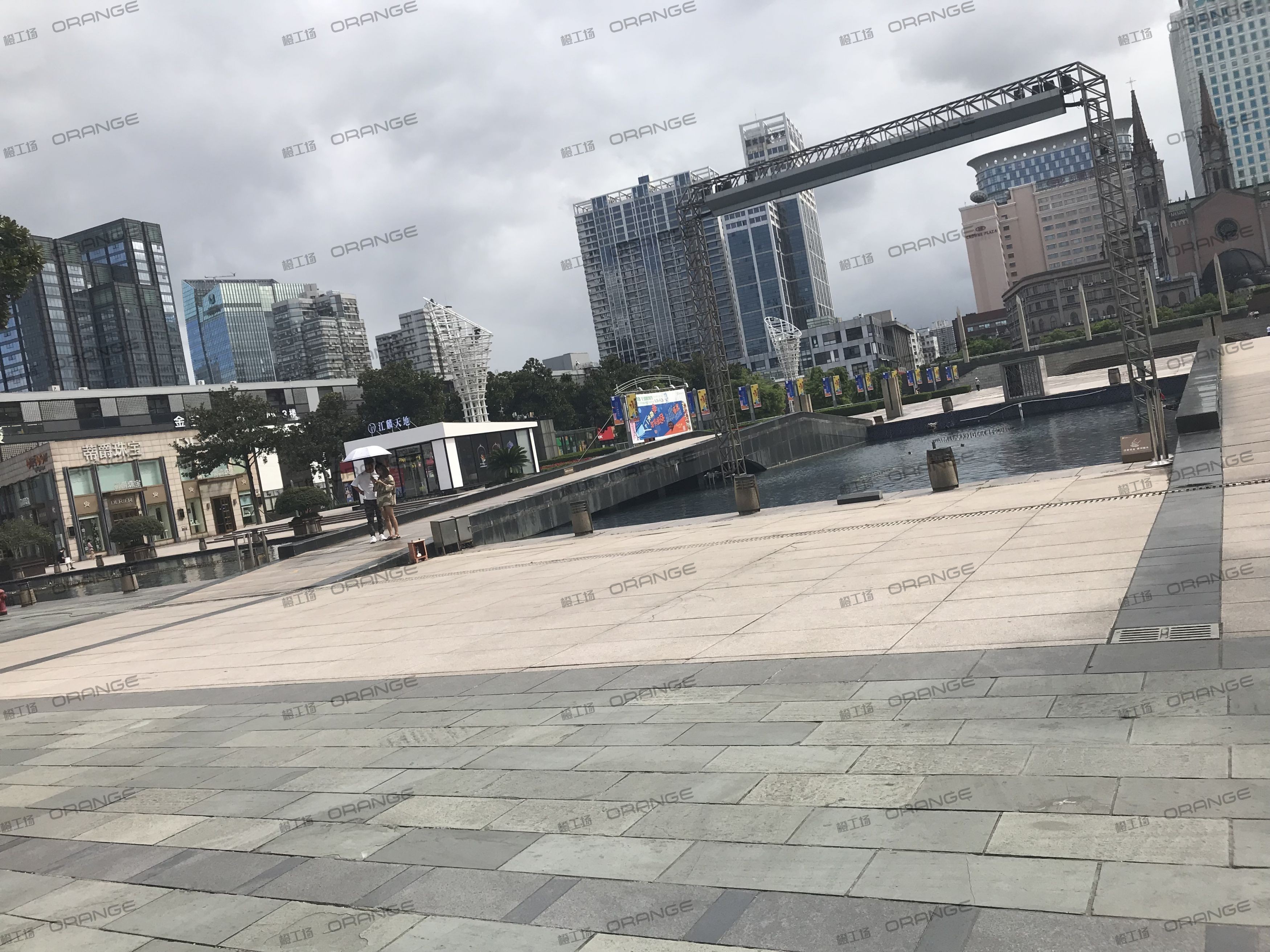 宁波天一国际购物中心-室外东南广场2