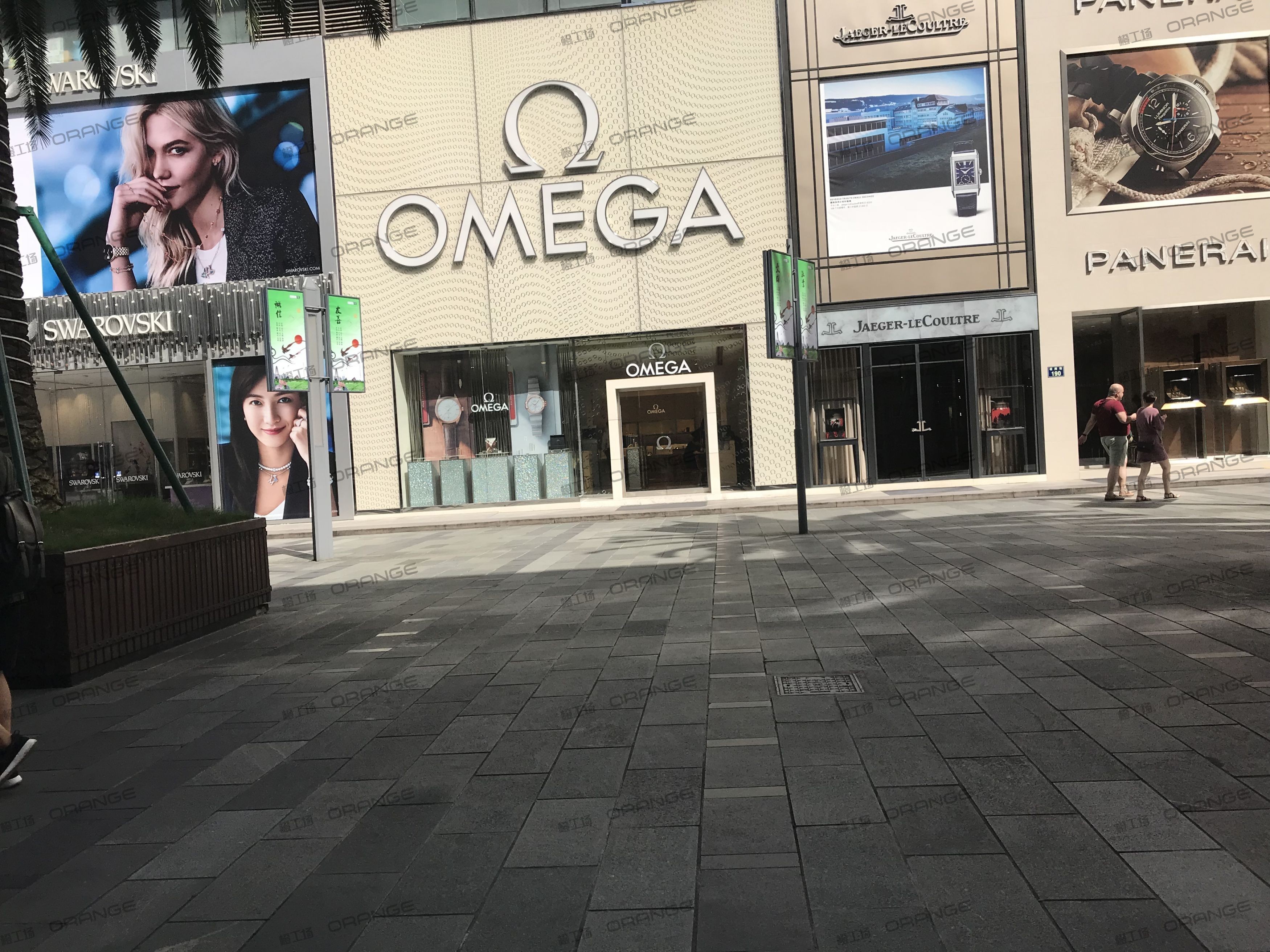 宁波天一国际购物中心-室外东走廊C1