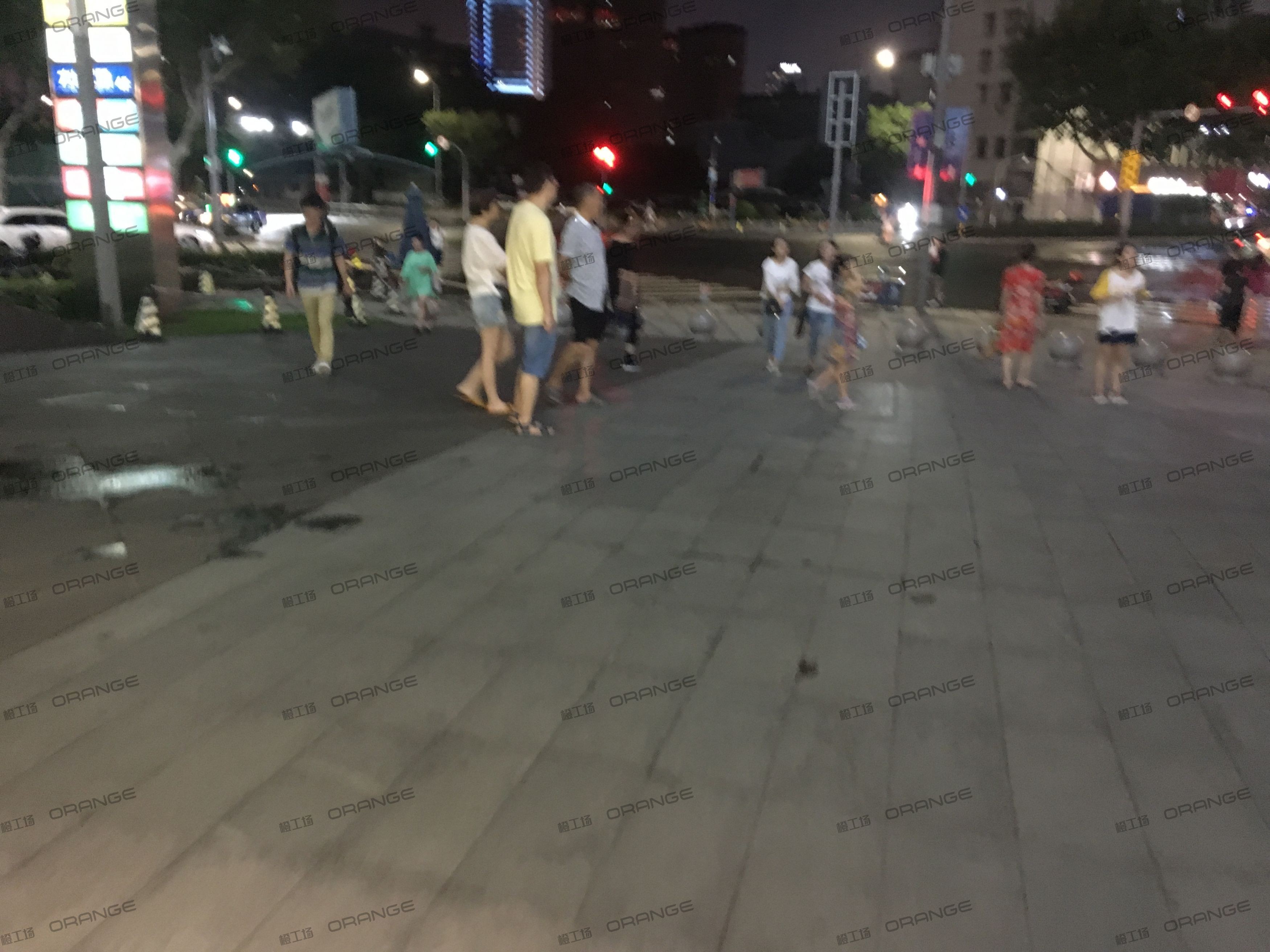 宁波来福士广场-室外南门外1