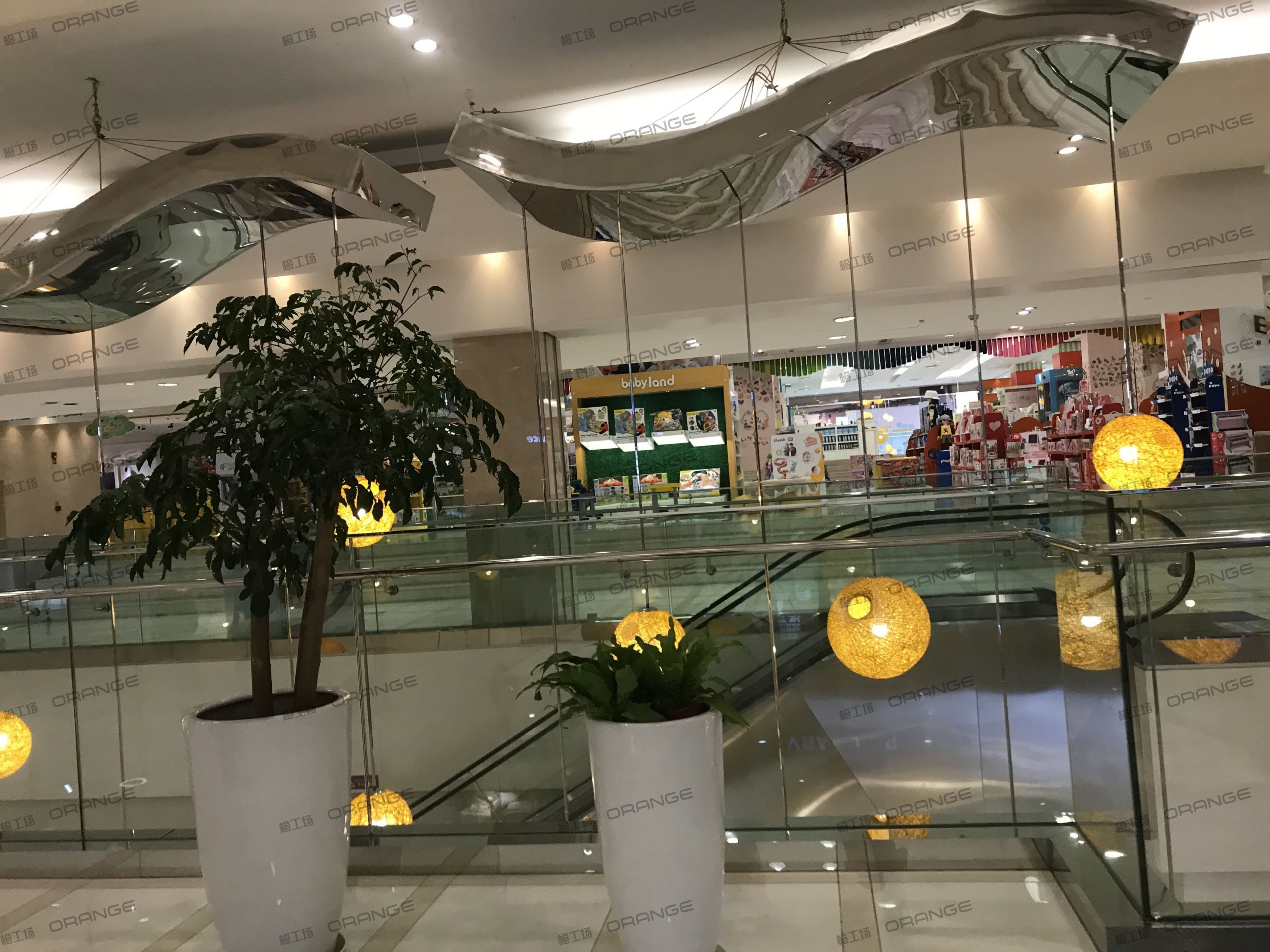 宁波天一国际购物中心-室内四层南扶梯南3