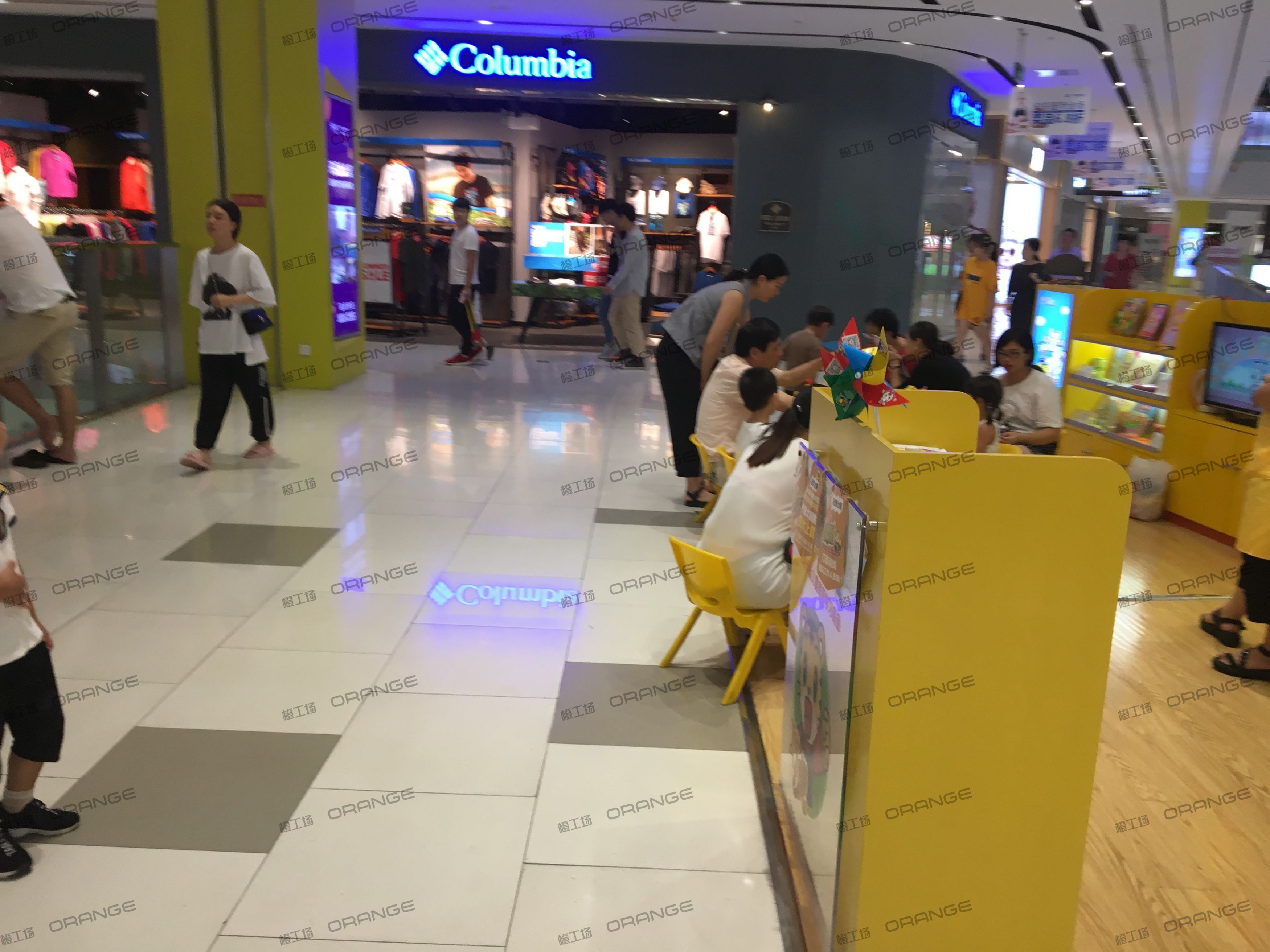 宁波来福士广场-室内三层东侧环廊南4