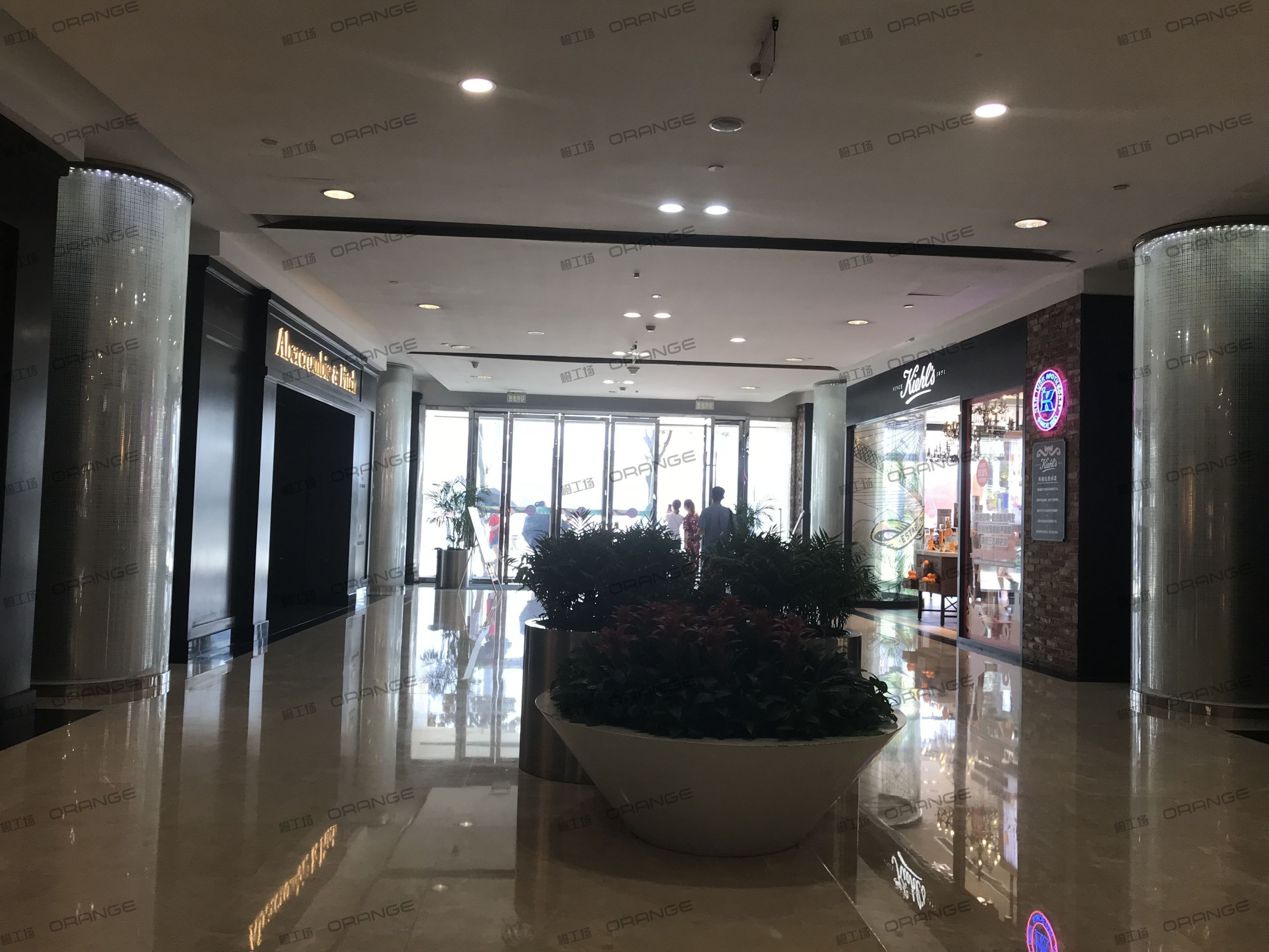 宁波天一国际购物中心-室内一层南门内B4