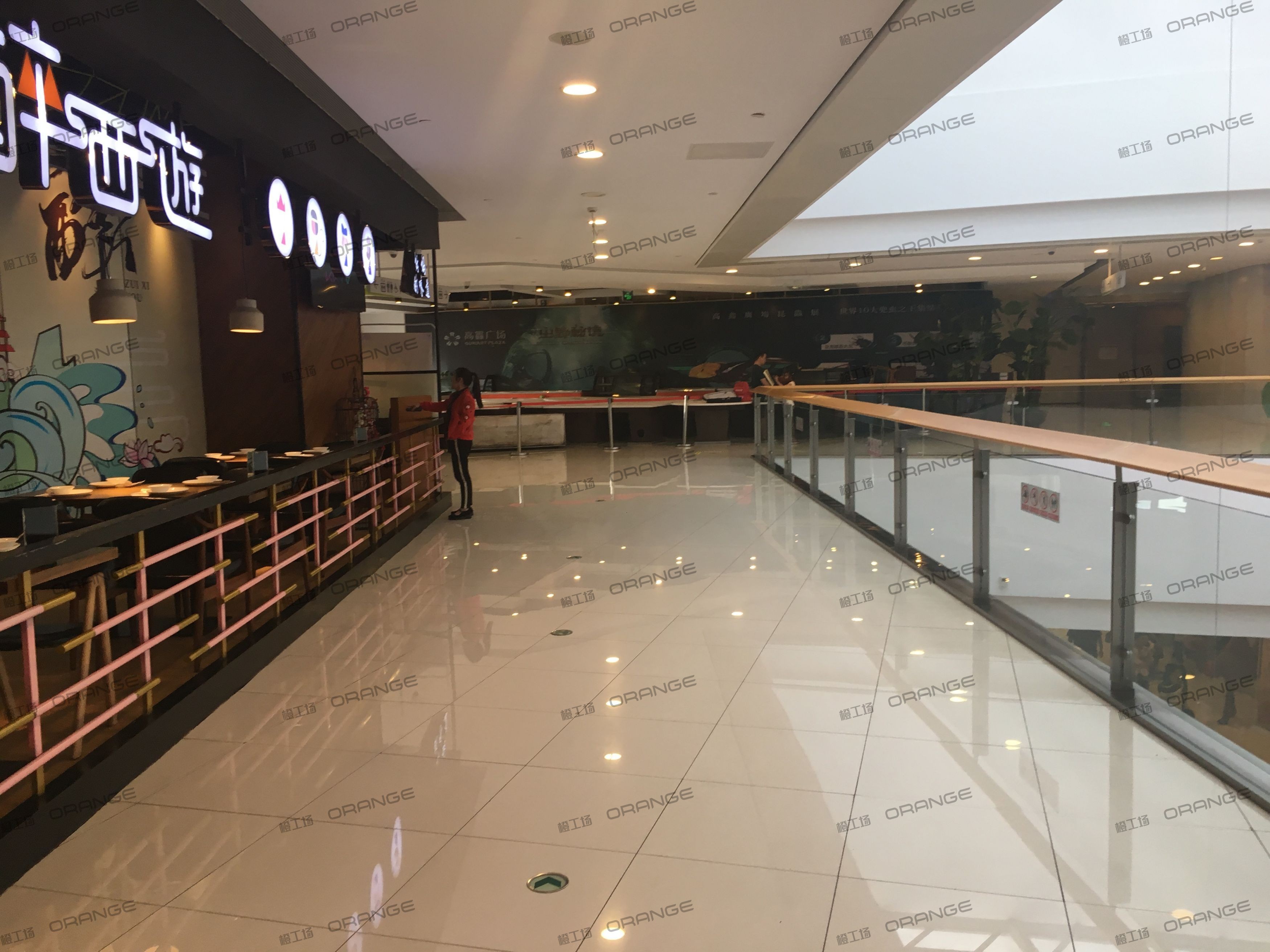 宁波高鑫广场-室内四层东南环廊东1