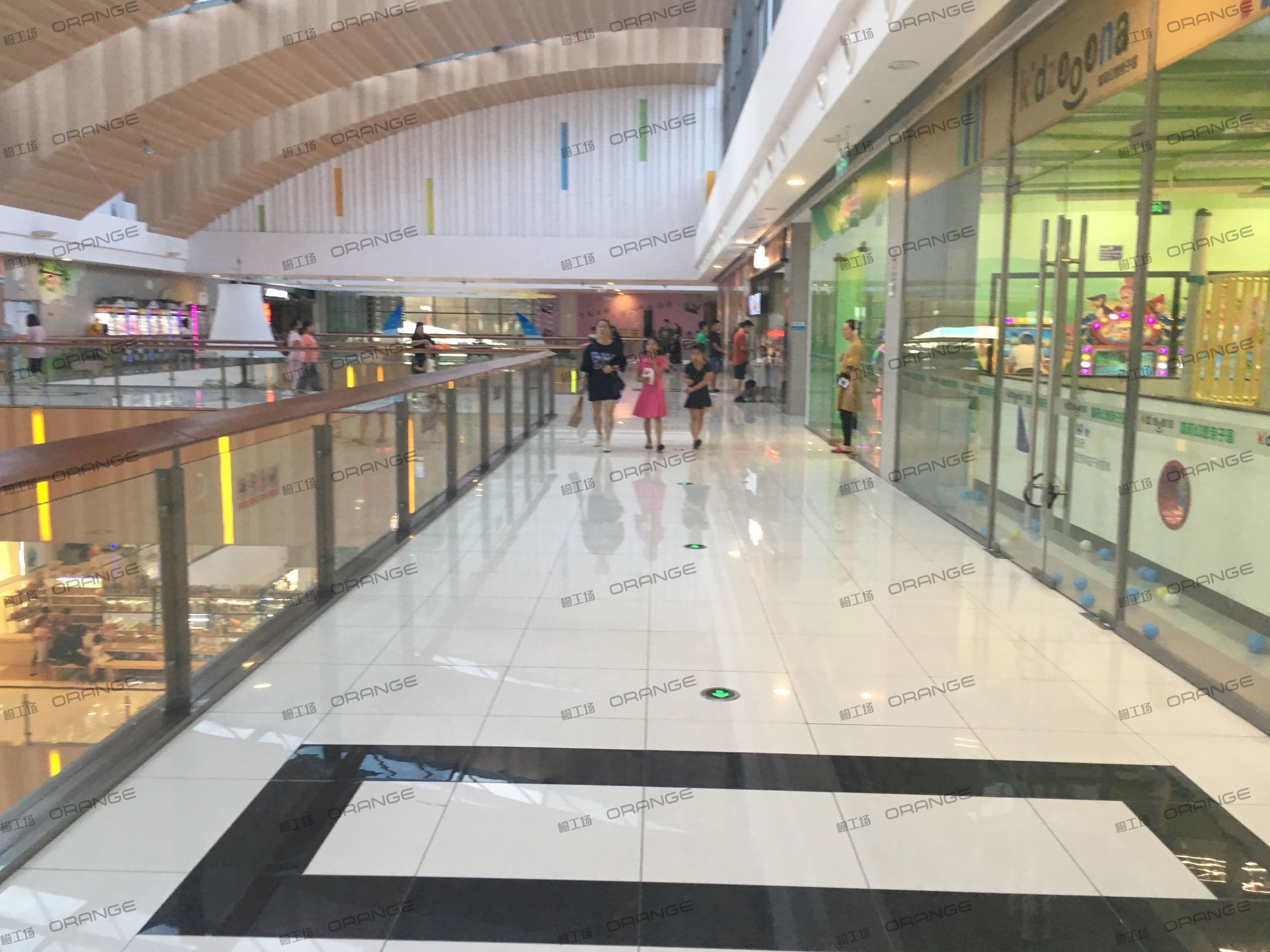 宁波高鑫广场-室内三层西侧环廊东C4