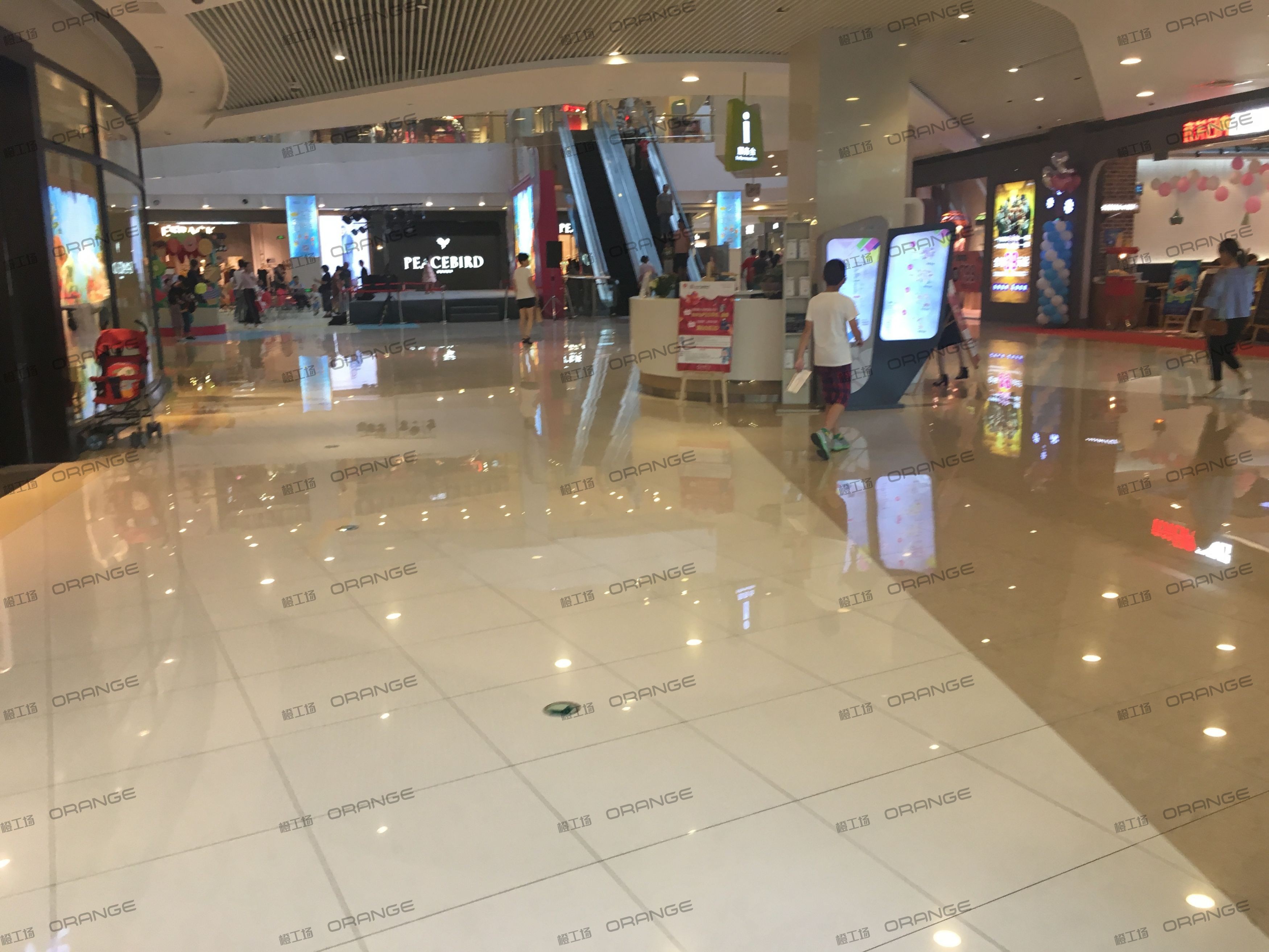 宁波高鑫广场-室内一层东北门内4